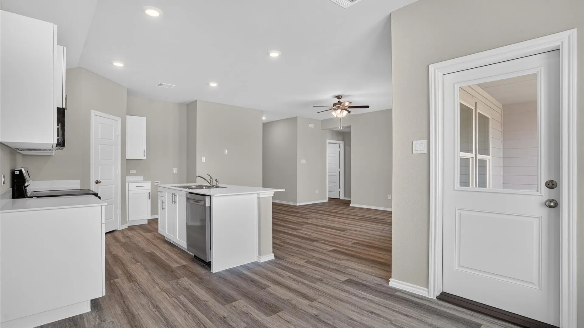 Single Family Residence For Sale in Johnson County , 357 AMELIA Avenue, Godley, Texas 76044, 4 Bedroom, 2 Bathroom, 2 Garage spaces, 1,405 Sqft, built in 2026, mls#21395185, Real Estate Agent in Godley, Homes For Sale in Johnson county, Homes For Sale in Godley, Realtor in Godley Texas, Real Estate Brokerage Independent Realty Texas, Luminita Cordes Realtor