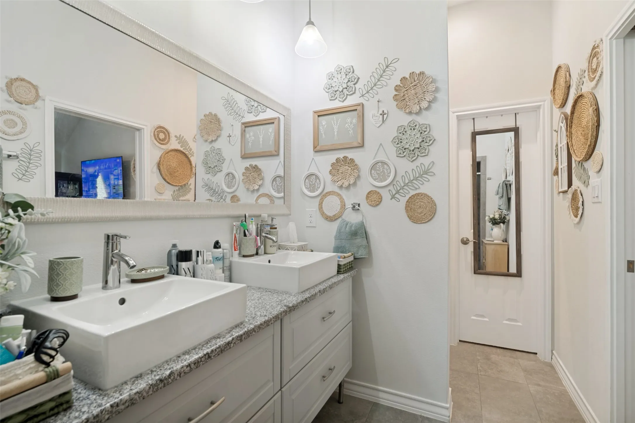 Single Family Residence For Sale in Hunt County , 116 Seay Street, Quinlan, Texas 75474, 3 Bedroom, 2 Bathroom, 2 Garage spaces, 1,364 Sqft, built in 2022, mls#21391436, Real Estate Agent in Quinlan, Homes For Sale in Hunt county, Homes For Sale in Quinlan, Realtor in Quinlan Texas, Real Estate Brokerage Independent Realty Texas, Luminita Cordes Realtor