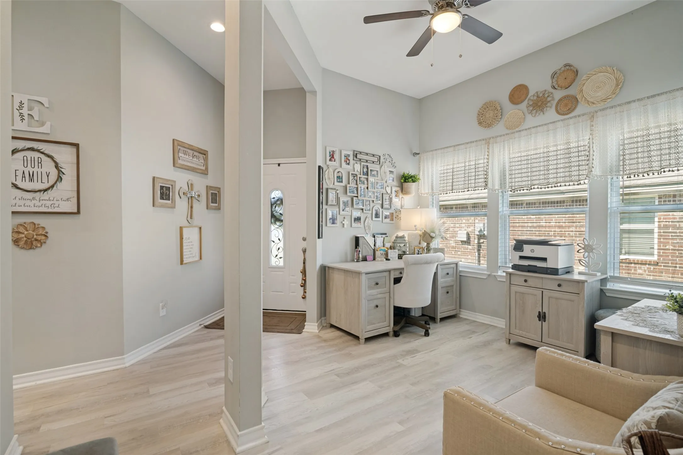 Single Family Residence For Sale in Hunt County , 116 Seay Street, Quinlan, Texas 75474, 3 Bedroom, 2 Bathroom, 2 Garage spaces, 1,364 Sqft, built in 2022, mls#21391436, Real Estate Agent in Quinlan, Homes For Sale in Hunt county, Homes For Sale in Quinlan, Realtor in Quinlan Texas, Real Estate Brokerage Independent Realty Texas, Luminita Cordes Realtor