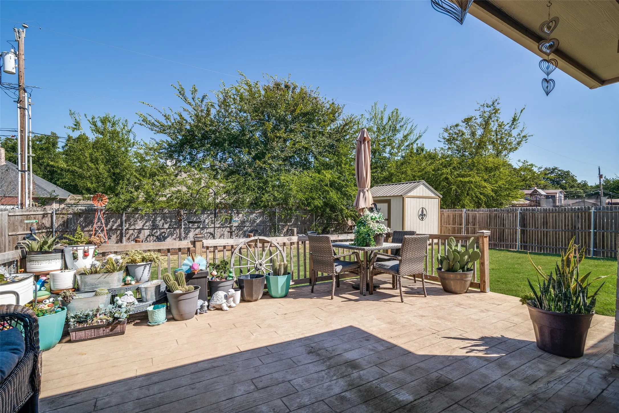 Single Family Residence For Sale in Hunt County , 116 Seay Street, Quinlan, Texas 75474, 3 Bedroom, 2 Bathroom, 2 Garage spaces, 1,364 Sqft, built in 2022, mls#21391436, Real Estate Agent in Quinlan, Homes For Sale in Hunt county, Homes For Sale in Quinlan, Realtor in Quinlan Texas, Real Estate Brokerage Independent Realty Texas, Luminita Cordes Realtor