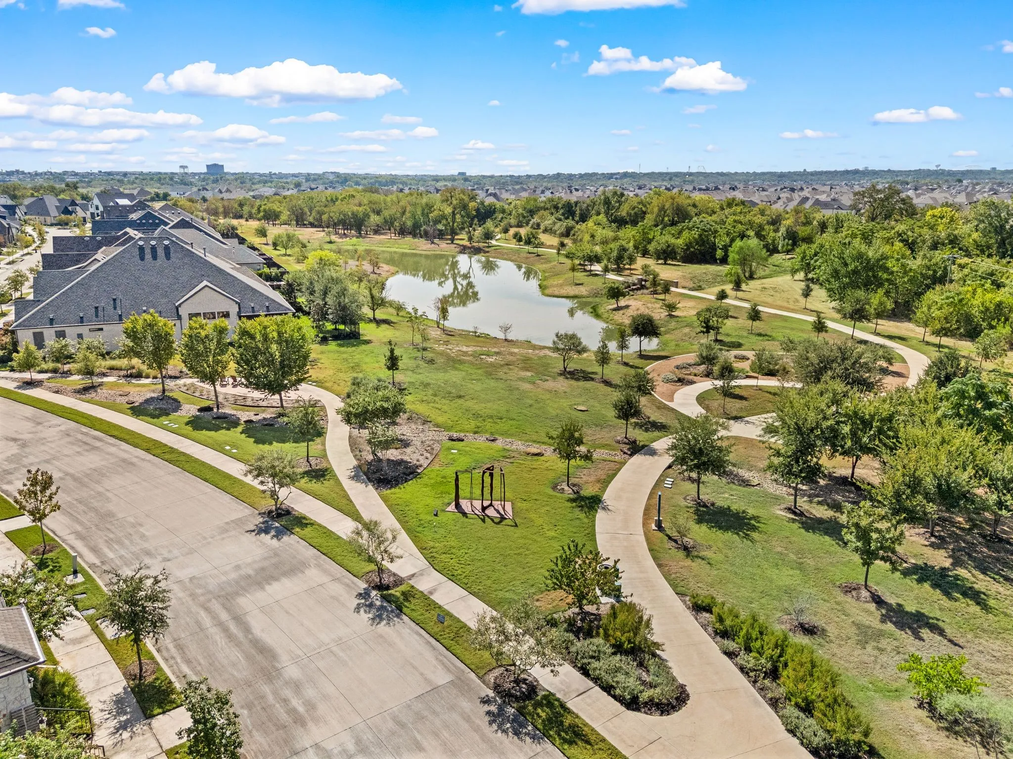 Single Family Residence For Sale in Tarrant County , 1833 Spotted Fawn Drive, Arlington, Texas 76005, 3 Bedroom, 2 Bathroom, 2 Garage spaces, 1,846 Sqft, built in 2020, mls#21392924, Real Estate Agent in Arlington, Homes For Sale in Tarrant county, Homes For Sale in Arlington, Realtor in Arlington Texas, Real Estate Brokerage Independent Realty Texas, Luminita Cordes Realtor
