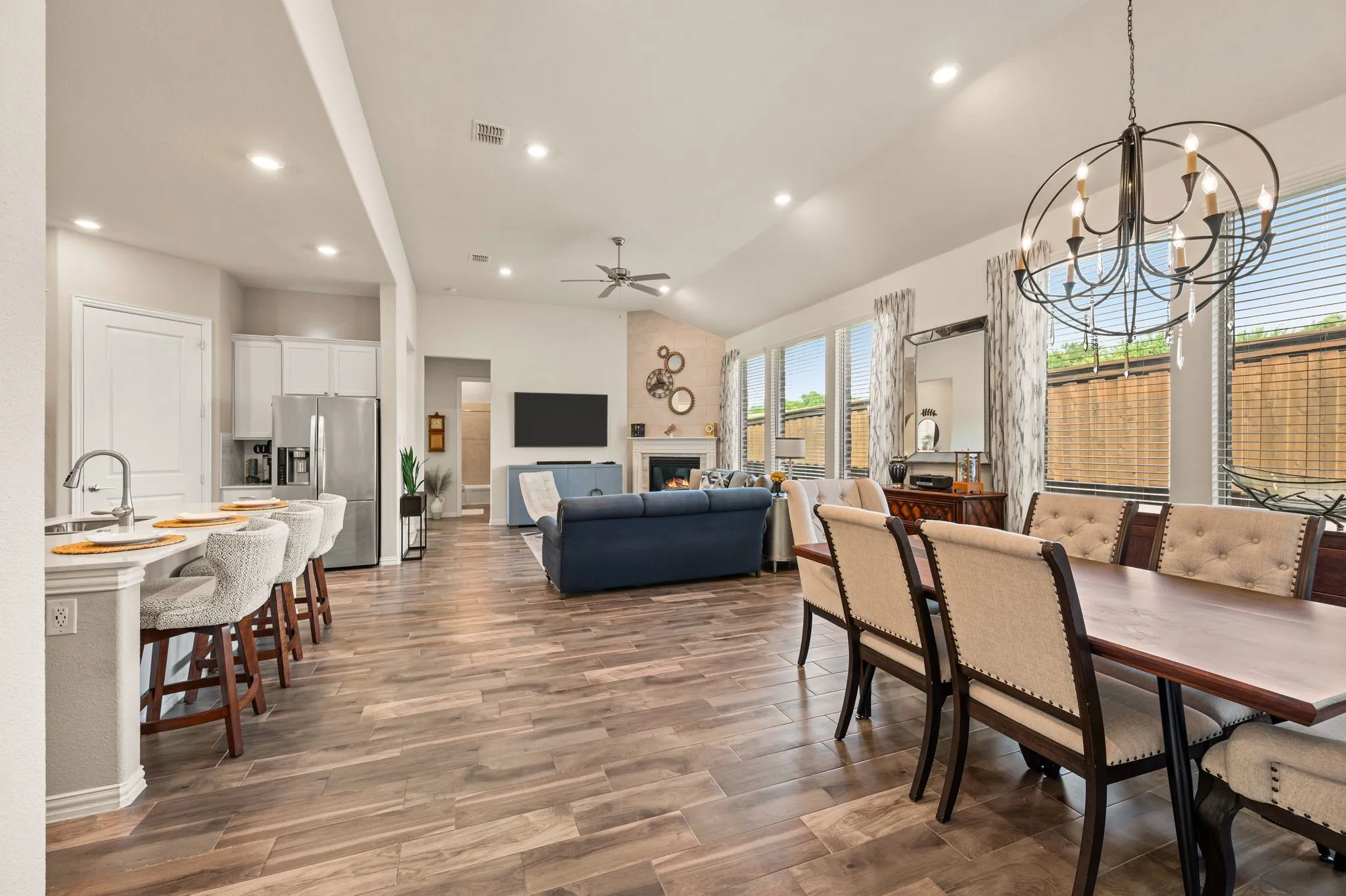 Single Family Residence For Sale in Tarrant County , 1833 Spotted Fawn Drive, Arlington, Texas 76005, 3 Bedroom, 2 Bathroom, 2 Garage spaces, 1,846 Sqft, built in 2020, mls#21392924, Real Estate Agent in Arlington, Homes For Sale in Tarrant county, Homes For Sale in Arlington, Realtor in Arlington Texas, Real Estate Brokerage Independent Realty Texas, Luminita Cordes Realtor
