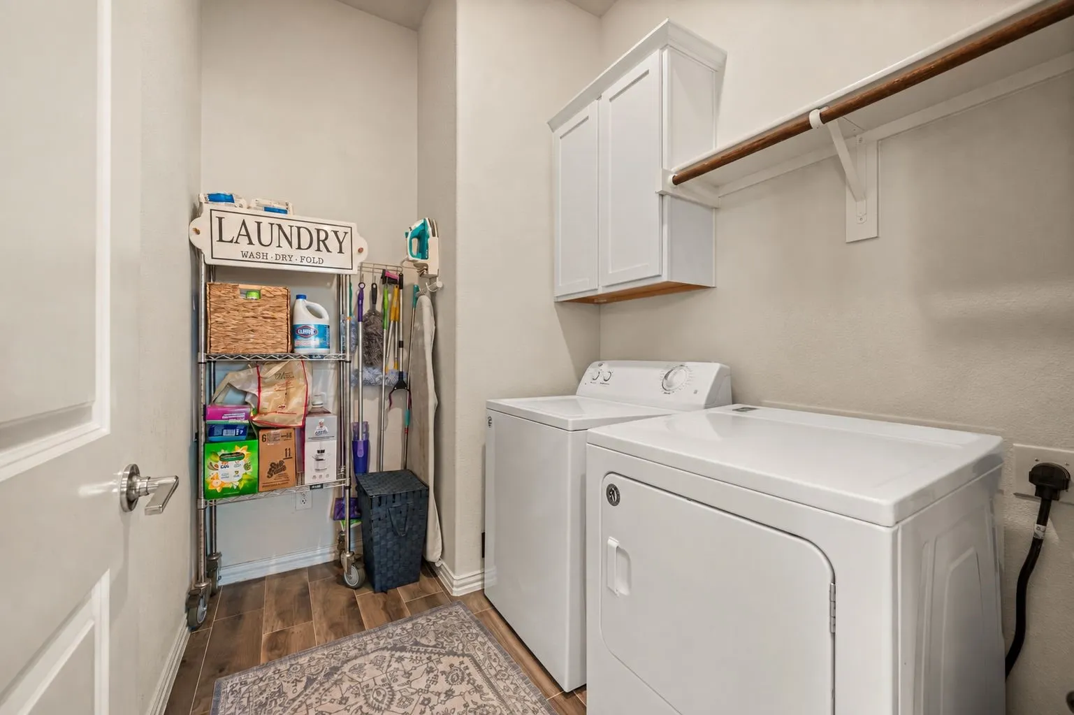 Single Family Residence For Sale in Tarrant County , 1833 Spotted Fawn Drive, Arlington, Texas 76005, 3 Bedroom, 2 Bathroom, 2 Garage spaces, 1,846 Sqft, built in 2020, mls#21392924, Real Estate Agent in Arlington, Homes For Sale in Tarrant county, Homes For Sale in Arlington, Realtor in Arlington Texas, Real Estate Brokerage Independent Realty Texas, Luminita Cordes Realtor
