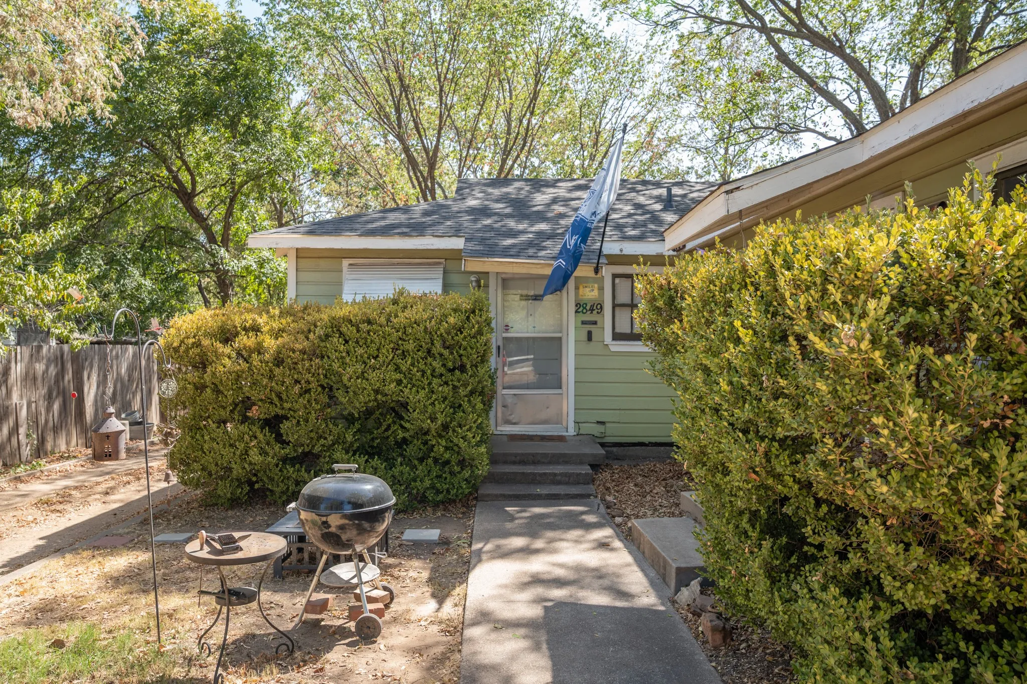 Duplex For Sale in Tarrant County , 2849 Handley Drive, Fort Worth, Texas 76112, 2 Bedroom, 2 Bathroom, 2 Garage spaces, 0 Sqft, built in 1948, mls#21385667, Real Estate Agent in Fort Worth, Homes For Sale in Tarrant county, Homes For Sale in Fort Worth, Realtor in Fort Worth Texas, Real Estate Brokerage Independent Realty Texas, Luminita Cordes Realtor