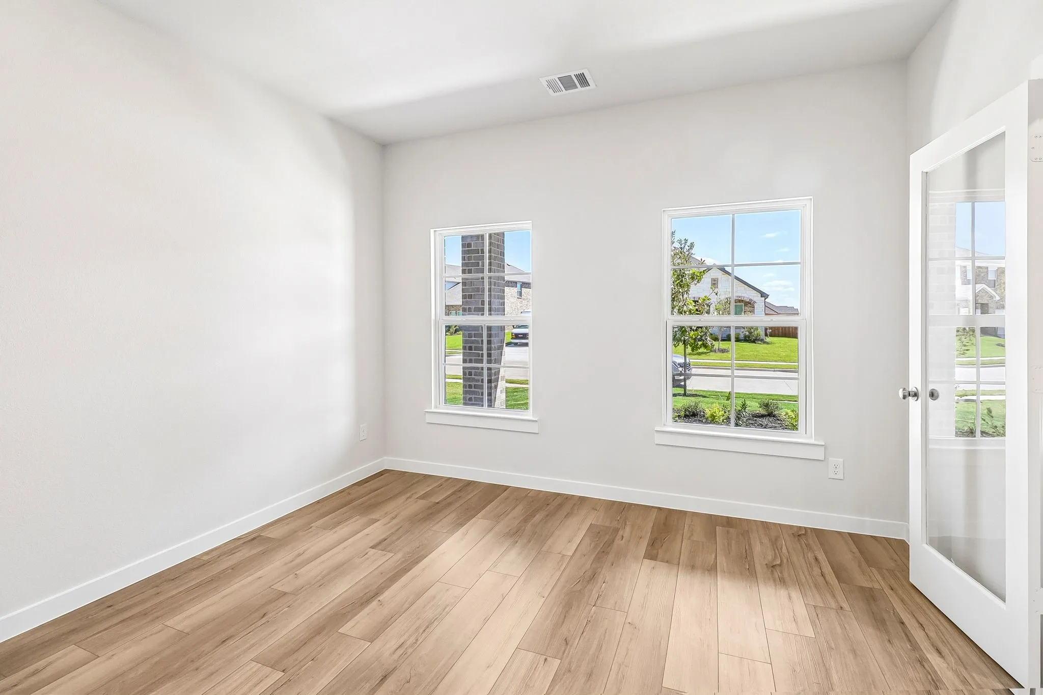 Single Family Residence For Sale in Kaufman County , 619 Landry Lane, Forney, Texas 75126, 4 Bedroom, 4 Bathroom, 3 Garage spaces, 3,036 Sqft, built in 2026, mls#21395761, Real Estate Agent in Forney, Homes For Sale in Kaufman county, Homes For Sale in Forney, Realtor in Forney Texas, Real Estate Brokerage Independent Realty Texas, Luminita Cordes Realtor