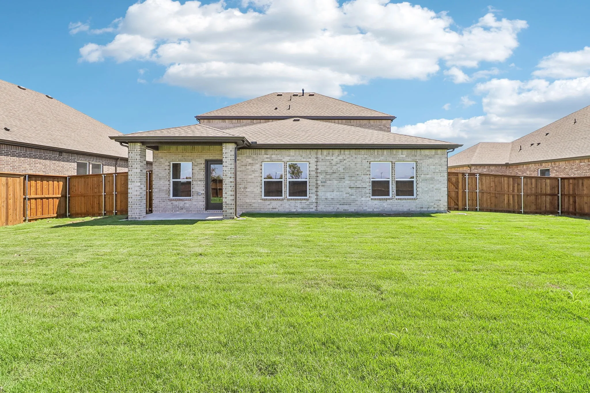 Single Family Residence For Sale in Kaufman County , 619 Landry Lane, Forney, Texas 75126, 4 Bedroom, 4 Bathroom, 3 Garage spaces, 3,036 Sqft, built in 2026, mls#21395761, Real Estate Agent in Forney, Homes For Sale in Kaufman county, Homes For Sale in Forney, Realtor in Forney Texas, Real Estate Brokerage Independent Realty Texas, Luminita Cordes Realtor