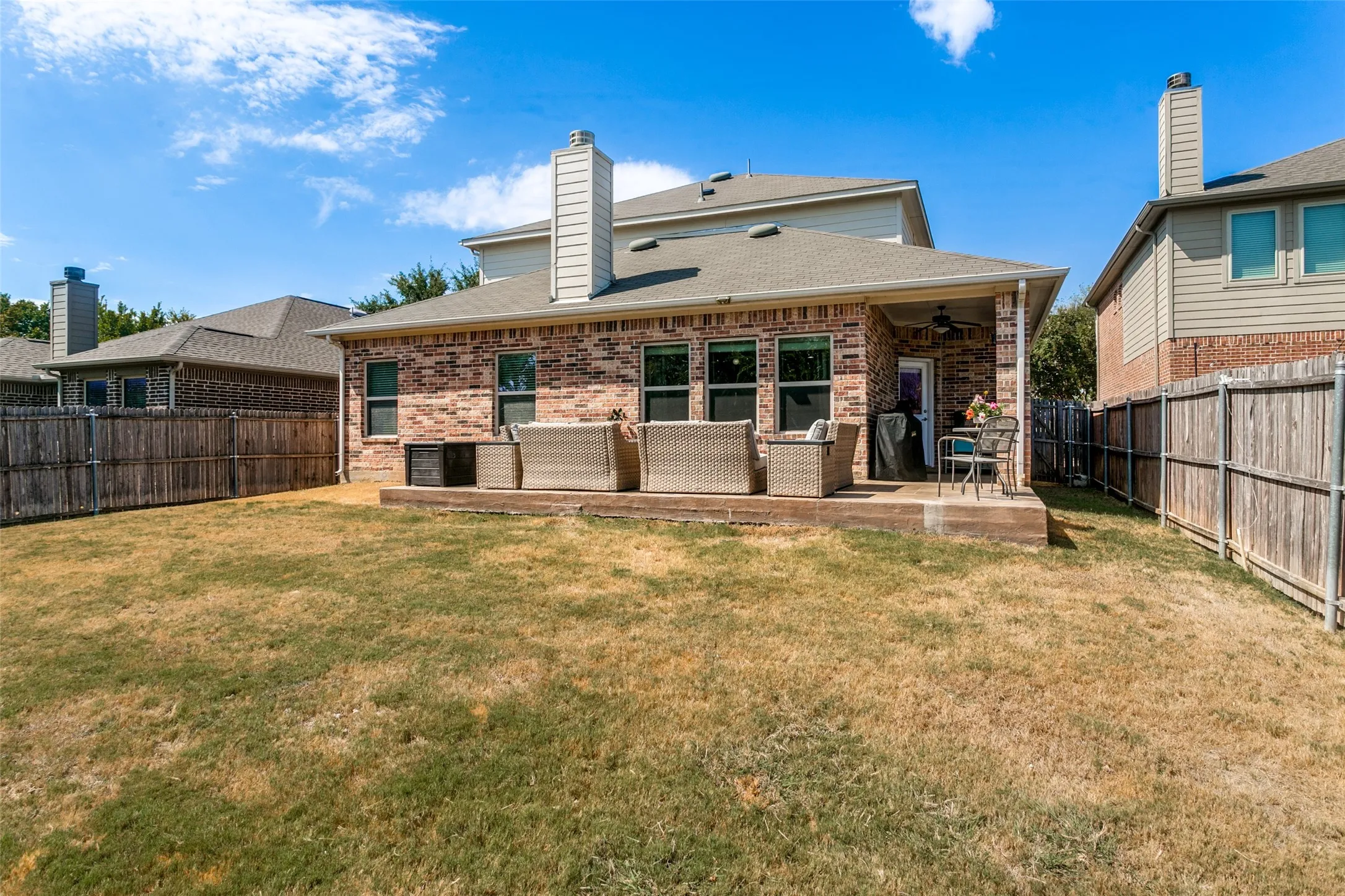Single Family Residence For Sale in Collin County , 11704 Hamptonbrook Drive, Mc Kinney, Texas 75071, 4 Bedroom, 4 Bathroom, 2 Garage spaces, 3,027 Sqft, built in 2013, mls#21391577, Real Estate Agent in Mc Kinney, Homes For Sale in Collin county, Homes For Sale in Mc Kinney, Realtor in Mc Kinney Texas, Real Estate Brokerage Independent Realty Texas, Luminita Cordes Realtor
