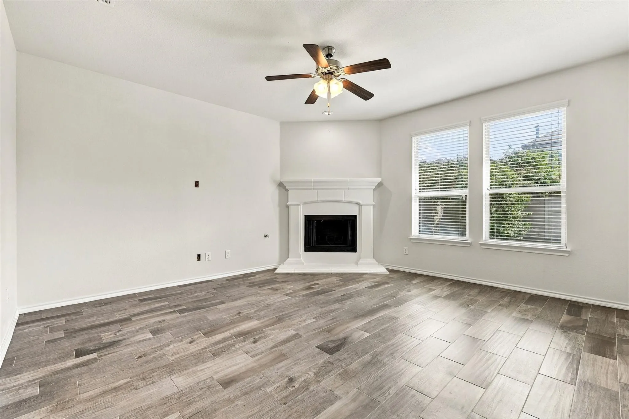 Single Family Residence For Rent in Denton County , 1813 Turnstone Trail, Argyle, Texas 76226, 3 Bedroom, 2 Bathroom, 2 Garage spaces, 1,878 Sqft, built in 2018, mls#21395496, Real Estate Agent in Argyle, Homes For Rent in Denton county, Homes For Rent in Argyle, Realtor in Argyle Texas, Real Estate Brokerage Independent Realty Texas, Luminita Cordes Realtor