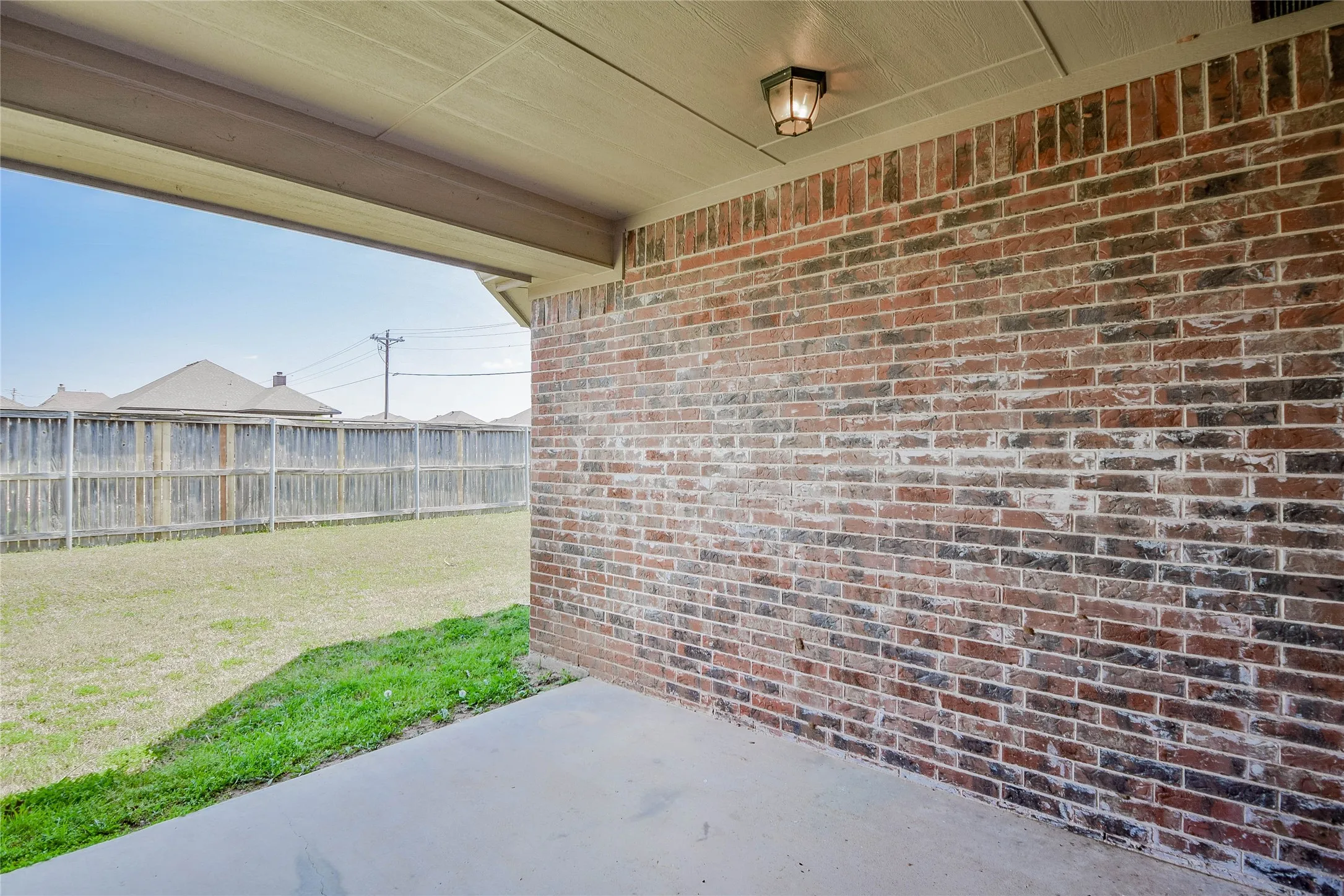 Single Family Residence For Rent in Hood County , 3100 White Horse Court, Granbury, Texas 76049, 4 Bedroom, 3 Bathroom, 2 Garage spaces, 2,573 Sqft, built in 2017, mls#21395769, Real Estate Agent in Granbury, Homes For Rent in Hood county, Homes For Rent in Granbury, Realtor in Granbury Texas, Real Estate Brokerage Independent Realty Texas, Luminita Cordes Realtor