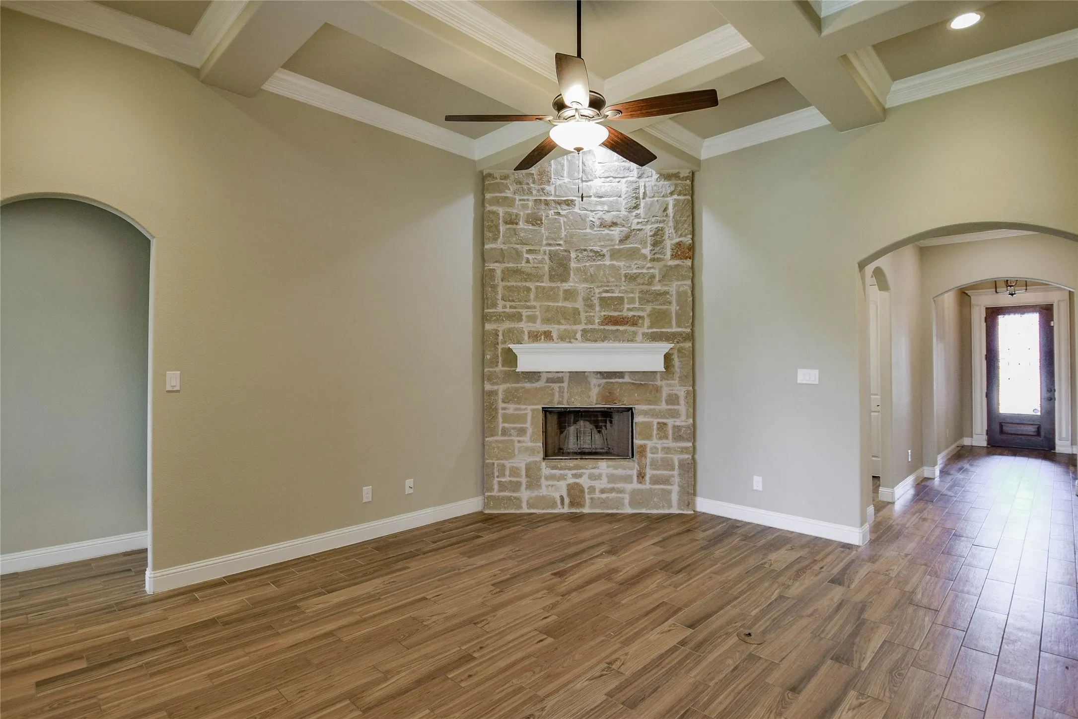 Single Family Residence For Rent