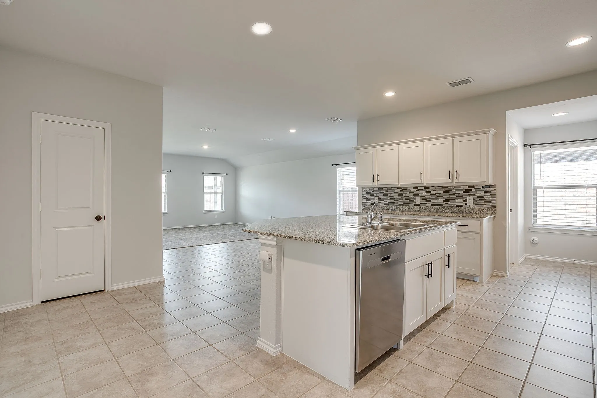 Single Family Residence For Sale in Denton County , 625 Basteen Lane, Justin, Texas 76247, 4 Bedroom, 2 Bathroom, 2 Garage spaces, 2,085 Sqft, built in 2023, mls#21391891, Real Estate Agent in Justin, Homes For Sale in Denton county, Homes For Sale in Justin, Realtor in Justin Texas, Real Estate Brokerage Independent Realty Texas, Luminita Cordes Realtor