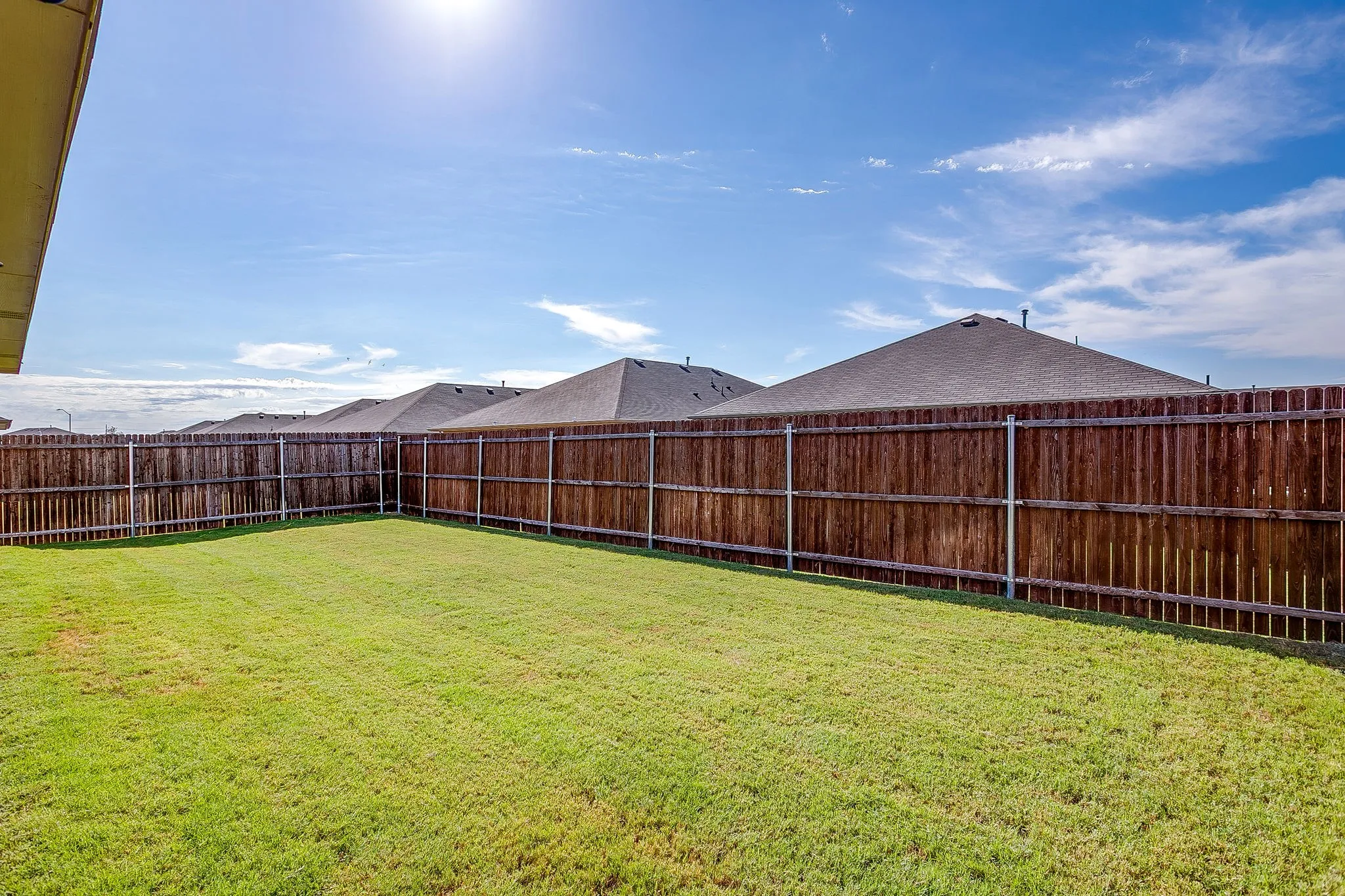 Single Family Residence For Sale in Denton County , 625 Basteen Lane, Justin, Texas 76247, 4 Bedroom, 2 Bathroom, 2 Garage spaces, 2,085 Sqft, built in 2023, mls#21391891, Real Estate Agent in Justin, Homes For Sale in Denton county, Homes For Sale in Justin, Realtor in Justin Texas, Real Estate Brokerage Independent Realty Texas, Luminita Cordes Realtor