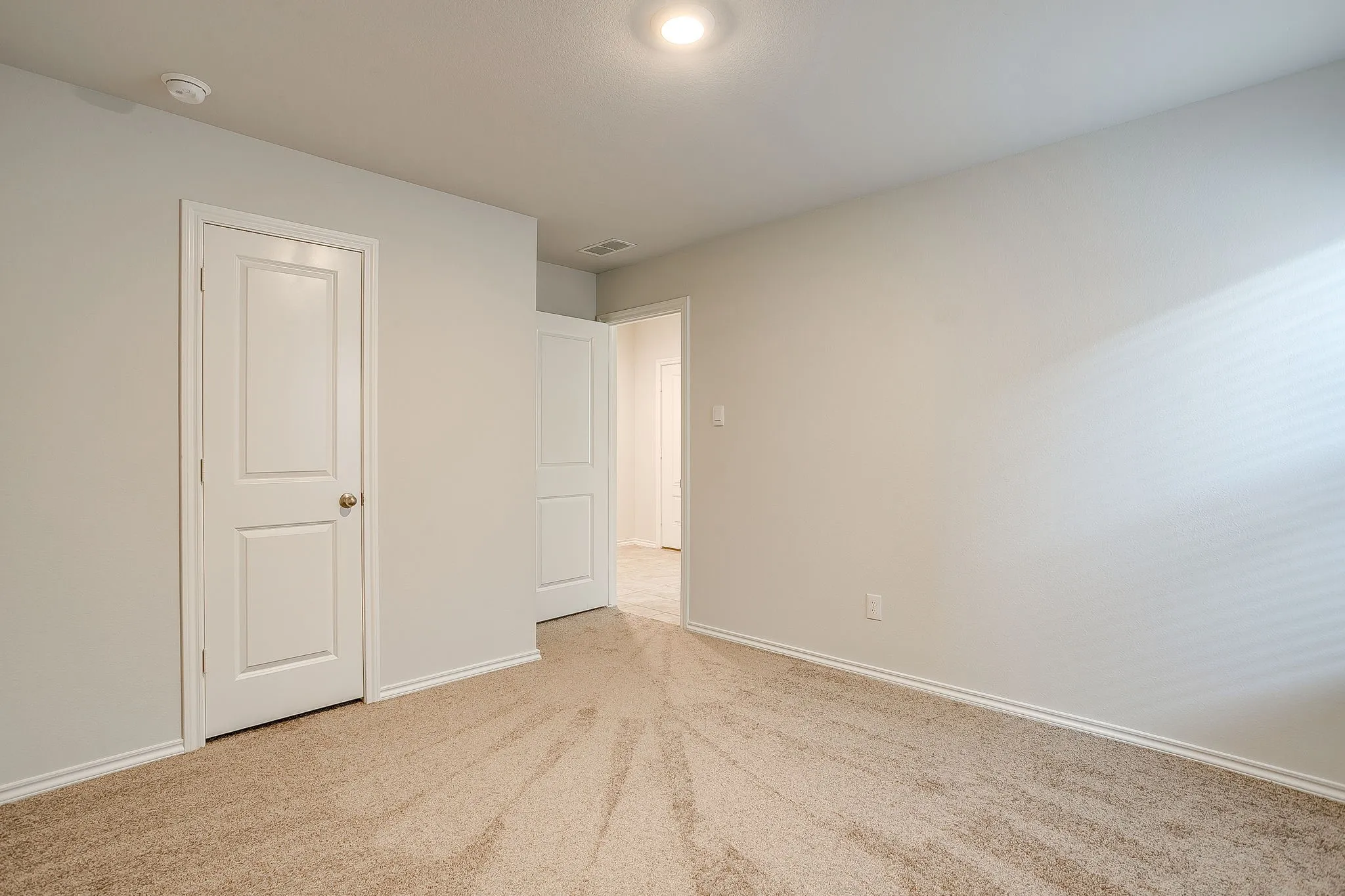 Single Family Residence For Sale in Denton County , 625 Basteen Lane, Justin, Texas 76247, 4 Bedroom, 2 Bathroom, 2 Garage spaces, 2,085 Sqft, built in 2023, mls#21391891, Real Estate Agent in Justin, Homes For Sale in Denton county, Homes For Sale in Justin, Realtor in Justin Texas, Real Estate Brokerage Independent Realty Texas, Luminita Cordes Realtor