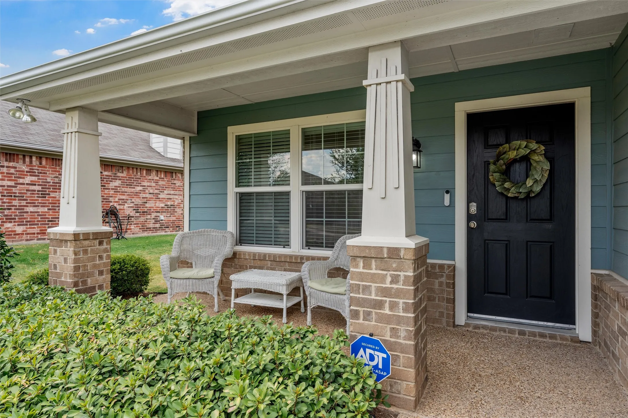 Single Family Residence For Sale in Mc Lennan County , 905 Heston Circle, Robinson, Texas 76706, 3 Bedroom, 2 Bathroom, 2 Garage spaces, 1,657 Sqft, built in 2018, mls#21394725, Real Estate Agent in Robinson, Homes For Sale in Mc Lennan county, Homes For Sale in Robinson, Realtor in Robinson Texas, Real Estate Brokerage Independent Realty Texas, Luminita Cordes Realtor