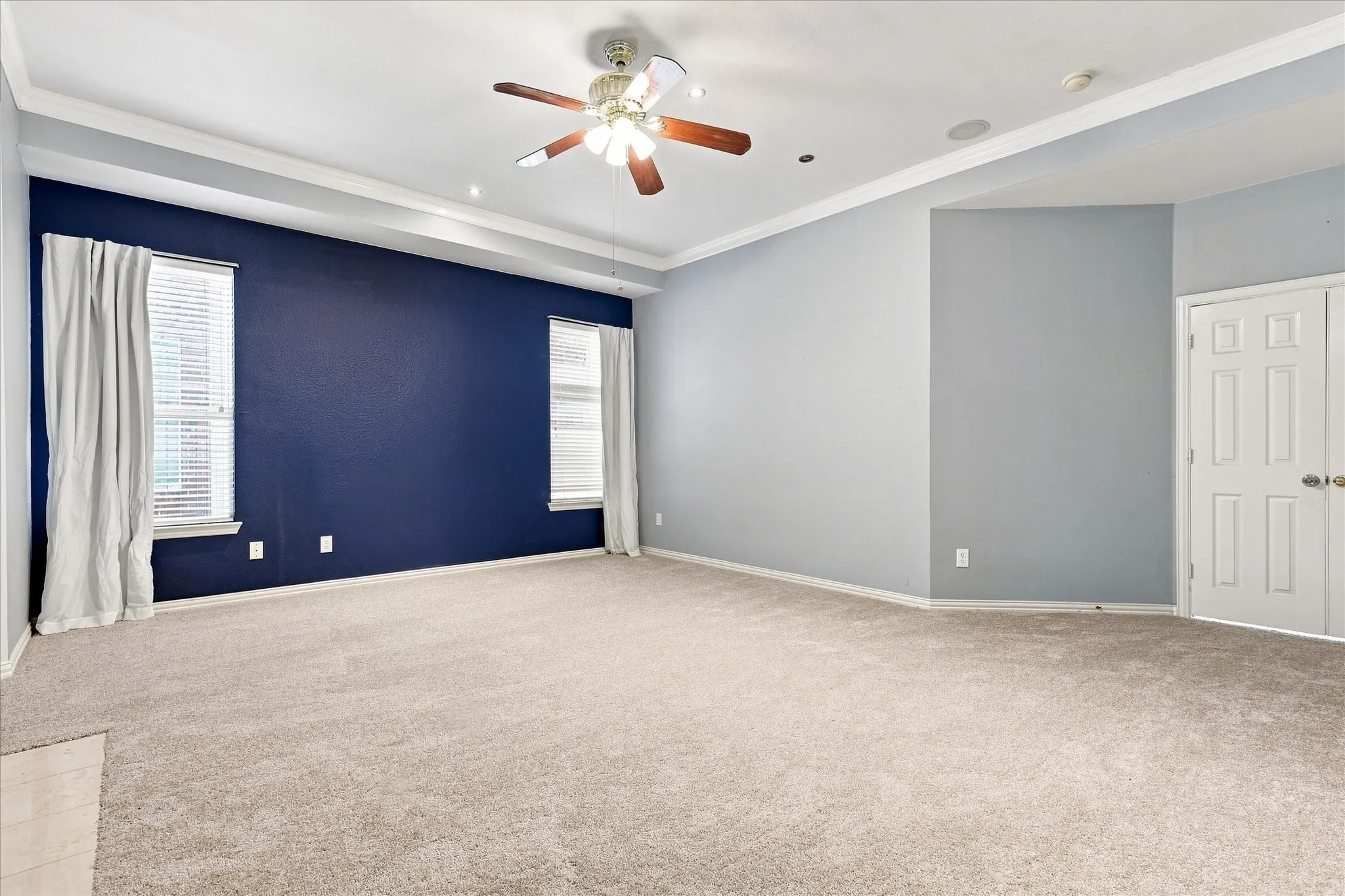 Single Family Residence For Rent in Dallas County , 9709 Waterview Parkway, Rowlett, Texas 75089, 5 Bedroom, 4 Bathroom, 3 Garage spaces, 4,014 Sqft, built in 2001, mls#21393151, Real Estate Agent in Rowlett, Homes For Rent in Dallas county, Homes For Rent in Rowlett, Realtor in Rowlett Texas, Real Estate Brokerage Independent Realty Texas, Luminita Cordes Realtor