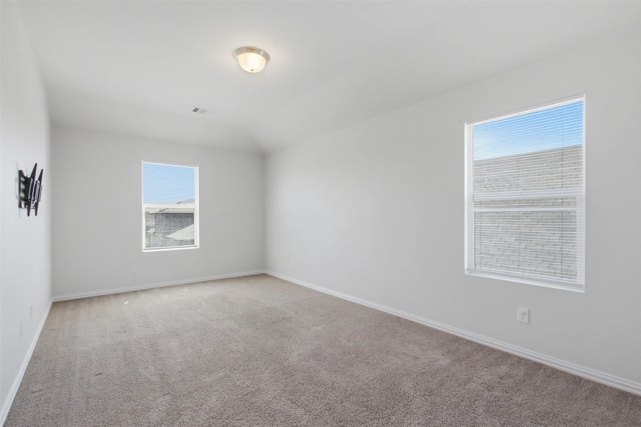 Upstairs game room
