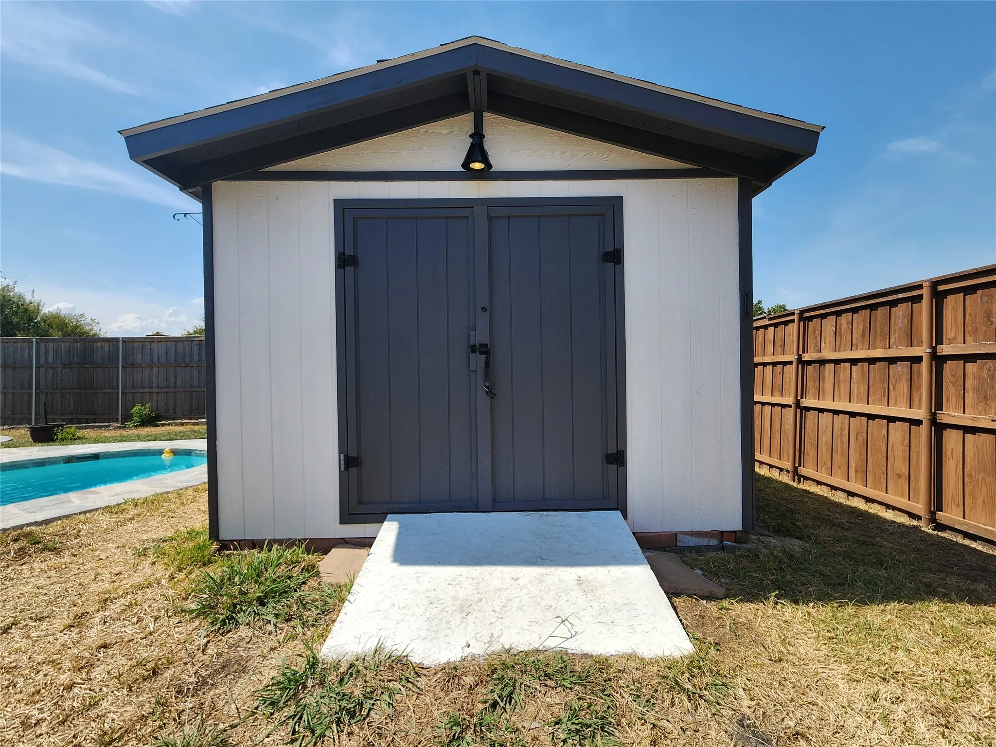 Shed