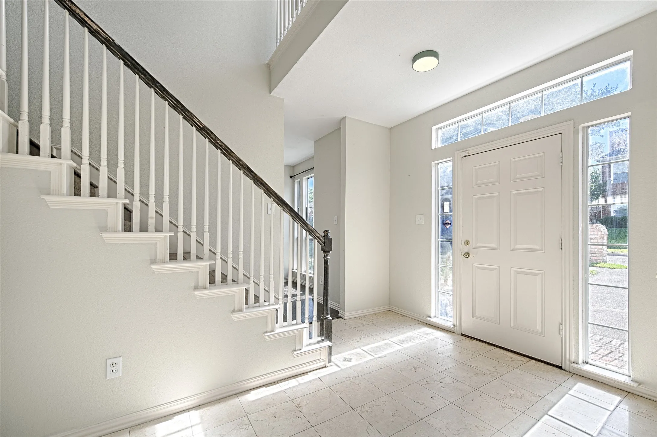Single Family Residence For Sale in Collin County , 2325 Havard Oak Drive, Plano, Texas 75074, 4 Bedroom, 3 Bathroom, 2 Garage spaces, 2,178 Sqft, built in 1994, mls#21393631, Real Estate Agent in Plano, Homes For Sale in Collin county, Homes For Sale in Plano, Realtor in Plano Texas, Real Estate Brokerage Independent Realty Texas, Luminita Cordes Realtor