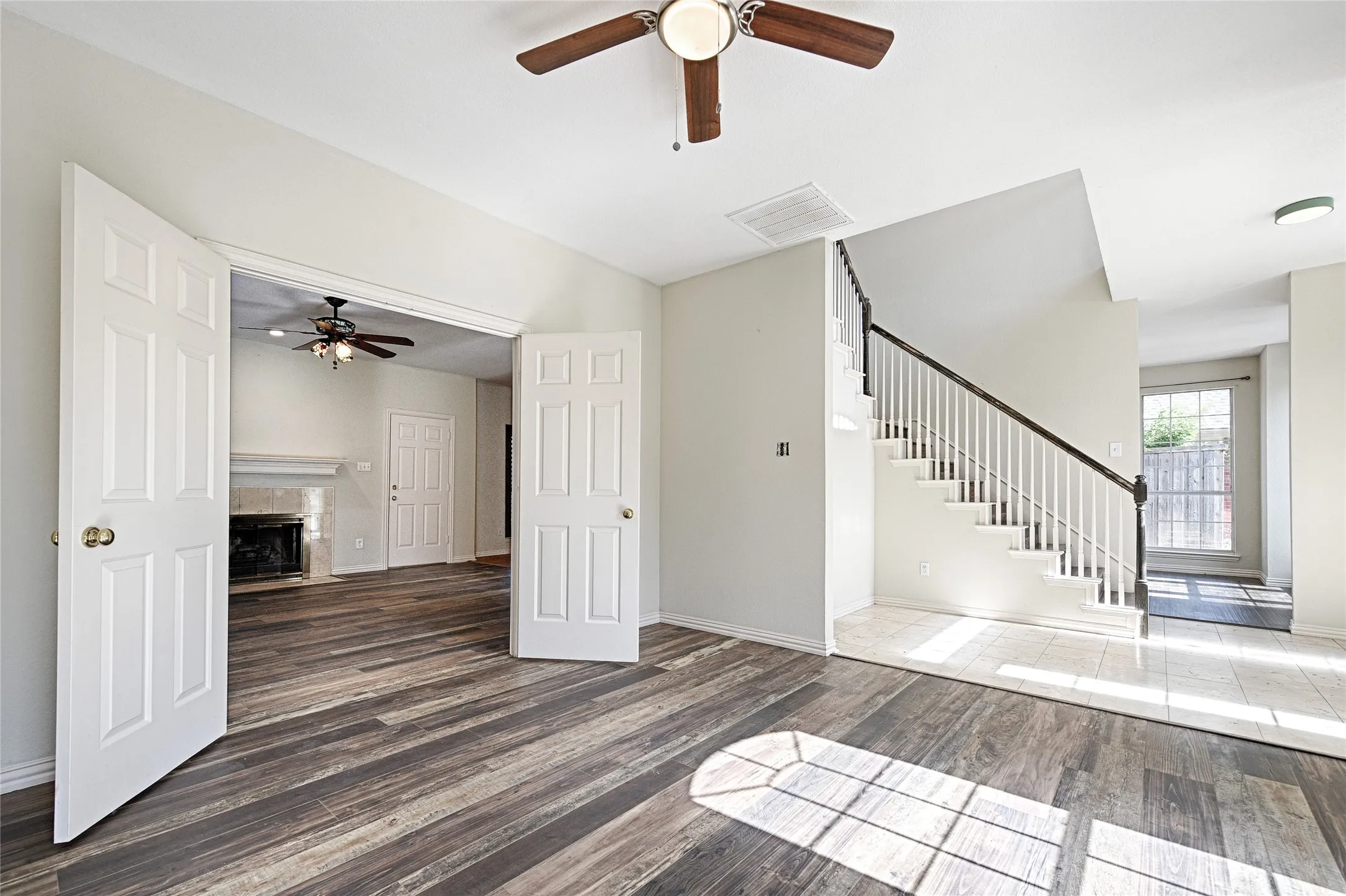 Single Family Residence For Sale in Collin County , 2325 Havard Oak Drive, Plano, Texas 75074, 4 Bedroom, 3 Bathroom, 2 Garage spaces, 2,178 Sqft, built in 1994, mls#21393631, Real Estate Agent in Plano, Homes For Sale in Collin county, Homes For Sale in Plano, Realtor in Plano Texas, Real Estate Brokerage Independent Realty Texas, Luminita Cordes Realtor
