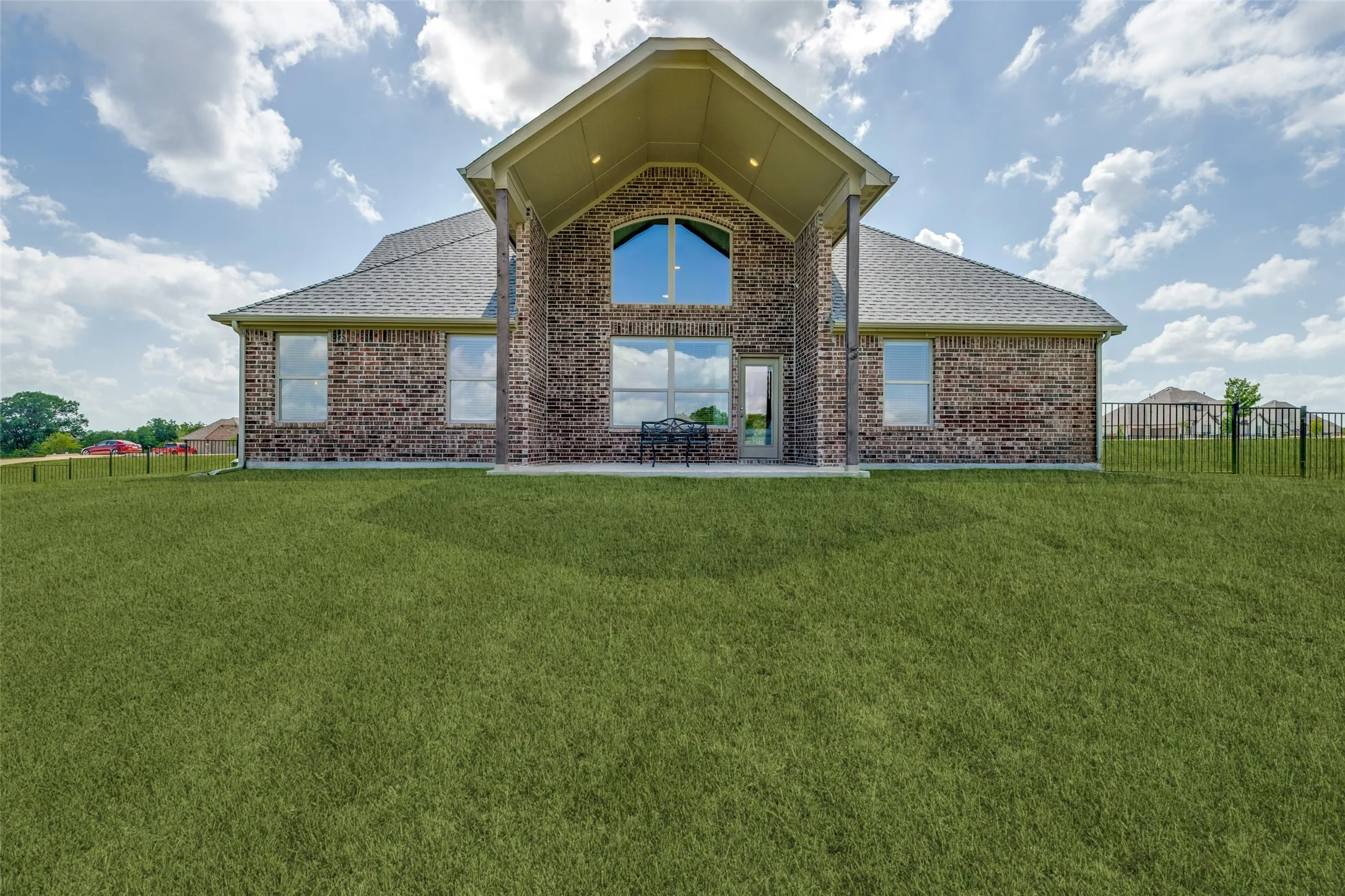 Single Family Residence For Sale in Collin County , 108 Fallen Oak Drive, Mc Kinney, Texas 75071, 4 Bedroom, 3 Bathroom, 3 Garage spaces, 2,772 Sqft, built in 2019, mls#21395462, Real Estate Agent in Mc Kinney, Homes For Sale in Collin county, Homes For Sale in Mc Kinney, Realtor in Mc Kinney Texas, Real Estate Brokerage Independent Realty Texas, Luminita Cordes Realtor