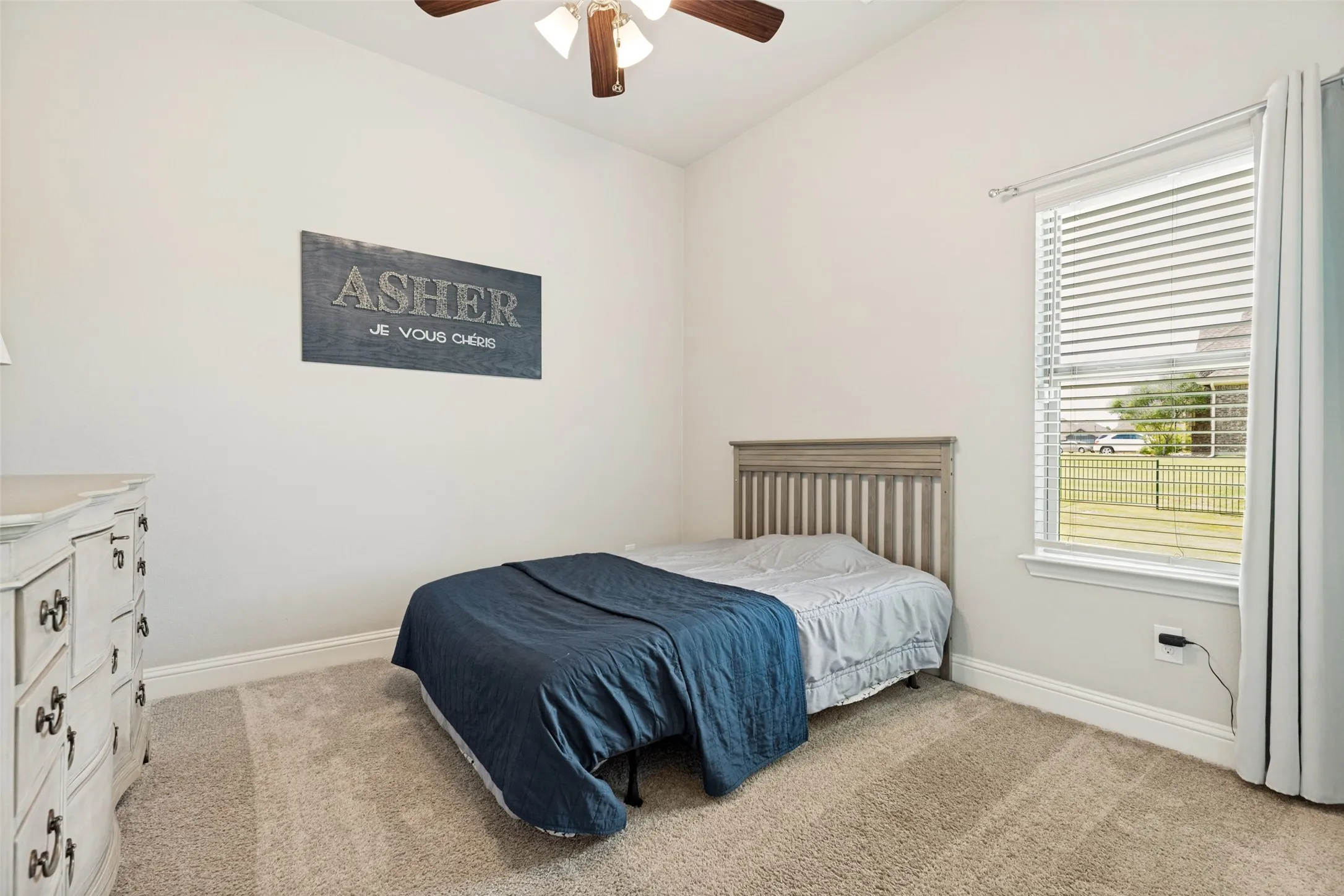 Single Family Residence For Sale in Collin County , 108 Fallen Oak Drive, Mc Kinney, Texas 75071, 4 Bedroom, 3 Bathroom, 3 Garage spaces, 2,772 Sqft, built in 2019, mls#21395462, Real Estate Agent in Mc Kinney, Homes For Sale in Collin county, Homes For Sale in Mc Kinney, Realtor in Mc Kinney Texas, Real Estate Brokerage Independent Realty Texas, Luminita Cordes Realtor
