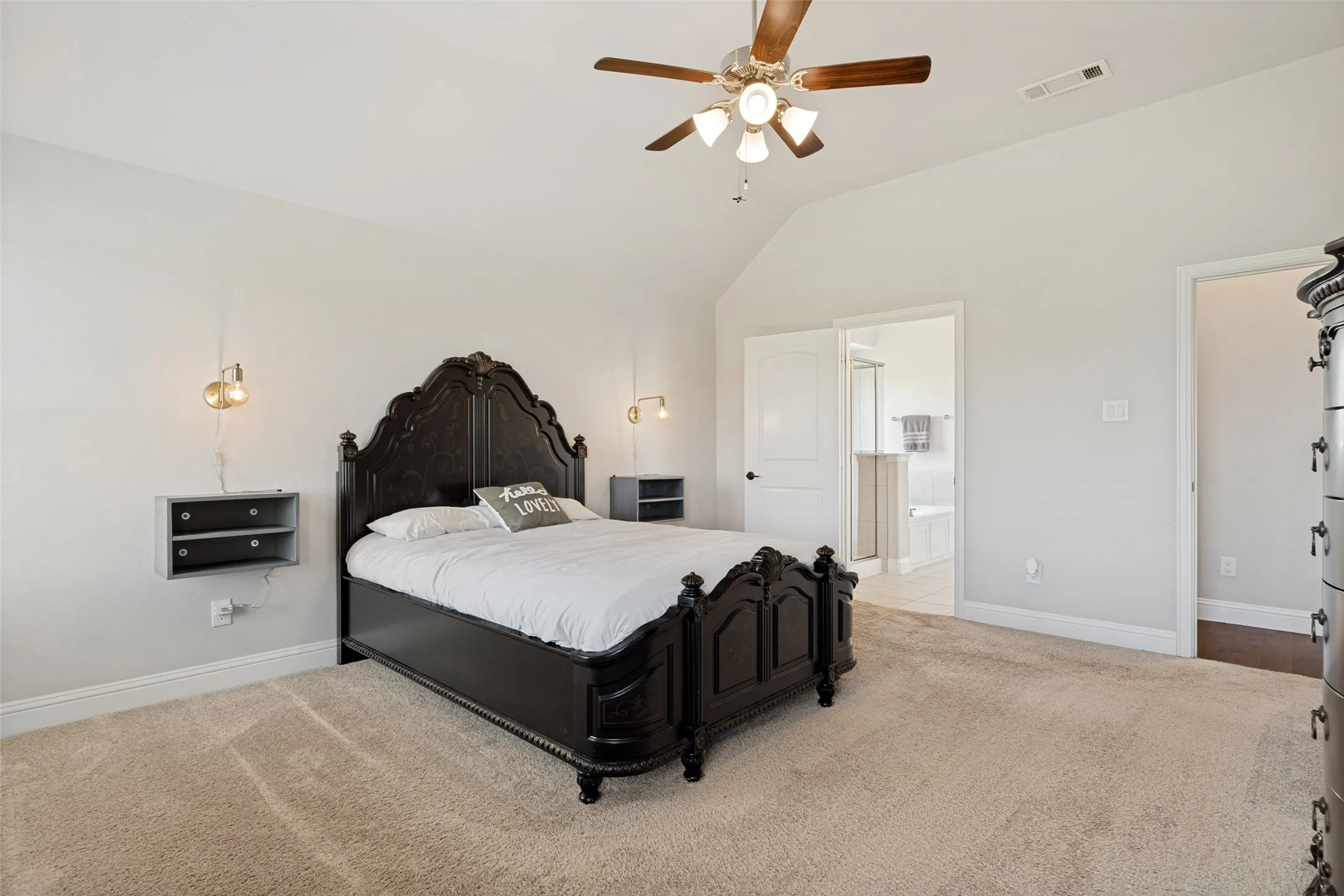 Single Family Residence For Sale in Collin County , 108 Fallen Oak Drive, Mc Kinney, Texas 75071, 4 Bedroom, 3 Bathroom, 3 Garage spaces, 2,772 Sqft, built in 2019, mls#21395462, Real Estate Agent in Mc Kinney, Homes For Sale in Collin county, Homes For Sale in Mc Kinney, Realtor in Mc Kinney Texas, Real Estate Brokerage Independent Realty Texas, Luminita Cordes Realtor