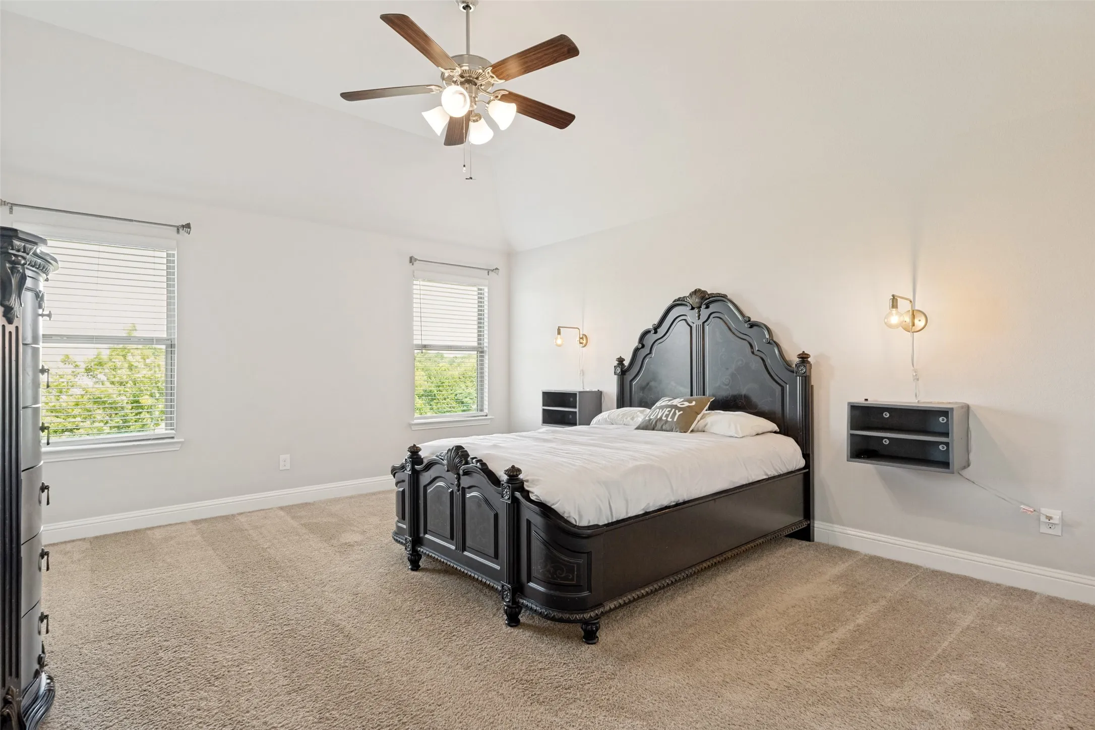 Single Family Residence For Sale in Collin County , 108 Fallen Oak Drive, Mc Kinney, Texas 75071, 4 Bedroom, 3 Bathroom, 3 Garage spaces, 2,772 Sqft, built in 2019, mls#21395462, Real Estate Agent in Mc Kinney, Homes For Sale in Collin county, Homes For Sale in Mc Kinney, Realtor in Mc Kinney Texas, Real Estate Brokerage Independent Realty Texas, Luminita Cordes Realtor