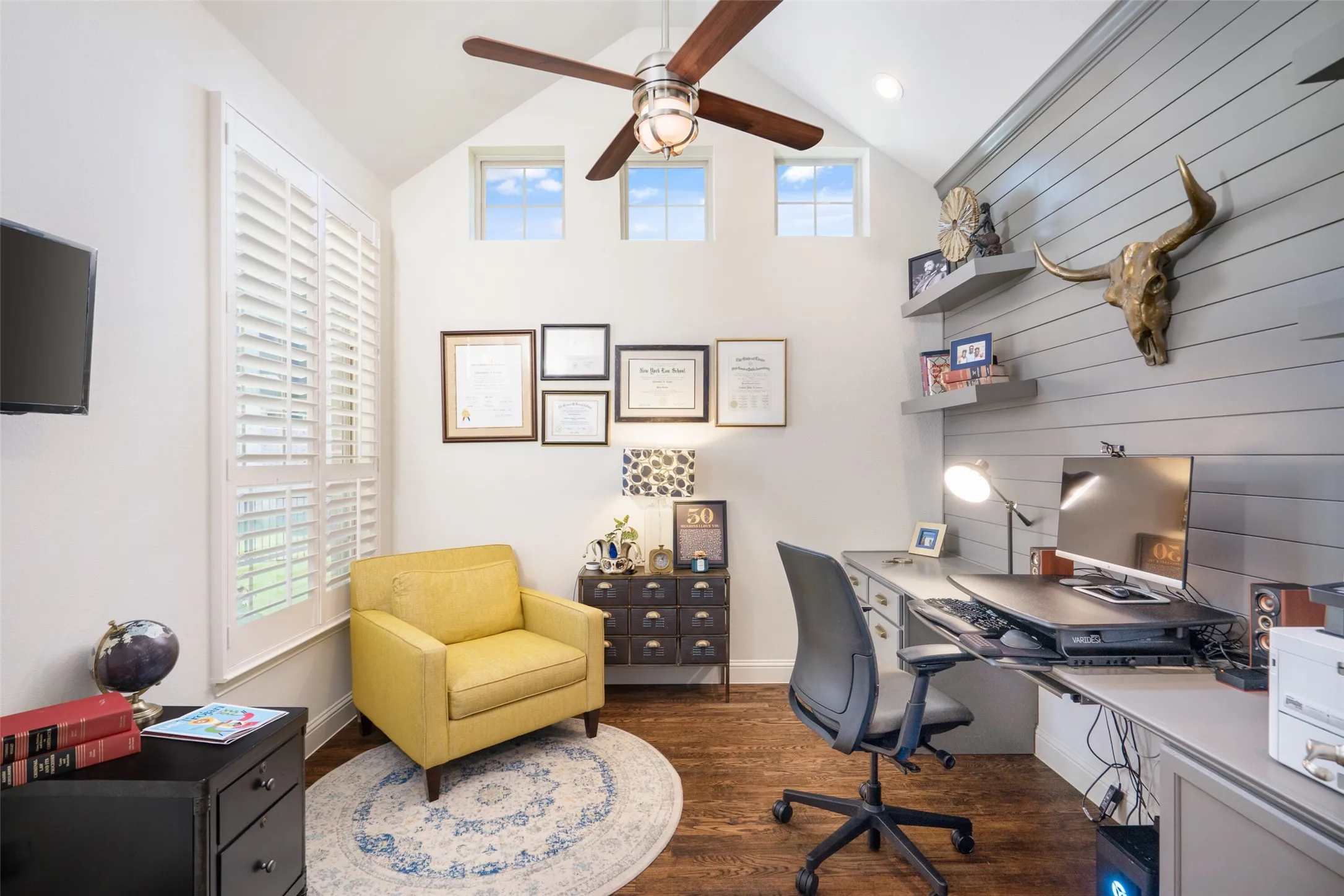 Single Family Residence For Rent in Denton County , 6313 Cobbie Creek Drive, Frisco, Texas 75034, 5 Bedroom, 5 Bathroom, 3 Garage spaces, 4,051 Sqft, built in 2014, mls#21395033, Real Estate Agent in Frisco, Homes For Rent in Denton county, Homes For Rent in Frisco, Realtor in Frisco Texas, Real Estate Brokerage Independent Realty Texas, Luminita Cordes Realtor
