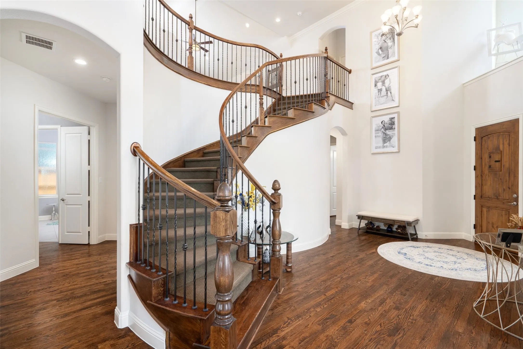 Single Family Residence For Rent in Denton County , 6313 Cobbie Creek Drive, Frisco, Texas 75034, 5 Bedroom, 5 Bathroom, 3 Garage spaces, 4,051 Sqft, built in 2014, mls#21395033, Real Estate Agent in Frisco, Homes For Rent in Denton county, Homes For Rent in Frisco, Realtor in Frisco Texas, Real Estate Brokerage Independent Realty Texas, Luminita Cordes Realtor