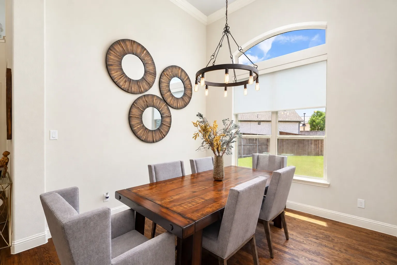 Single Family Residence For Rent in Denton County , 6313 Cobbie Creek Drive, Frisco, Texas 75034, 5 Bedroom, 5 Bathroom, 3 Garage spaces, 4,051 Sqft, built in 2014, mls#21395033, Real Estate Agent in Frisco, Homes For Rent in Denton county, Homes For Rent in Frisco, Realtor in Frisco Texas, Real Estate Brokerage Independent Realty Texas, Luminita Cordes Realtor