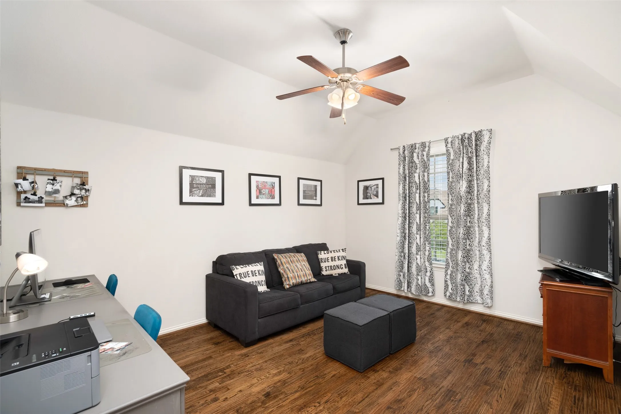 Single Family Residence For Rent in Denton County , 6313 Cobbie Creek Drive, Frisco, Texas 75034, 5 Bedroom, 5 Bathroom, 3 Garage spaces, 4,051 Sqft, built in 2014, mls#21395033, Real Estate Agent in Frisco, Homes For Rent in Denton county, Homes For Rent in Frisco, Realtor in Frisco Texas, Real Estate Brokerage Independent Realty Texas, Luminita Cordes Realtor
