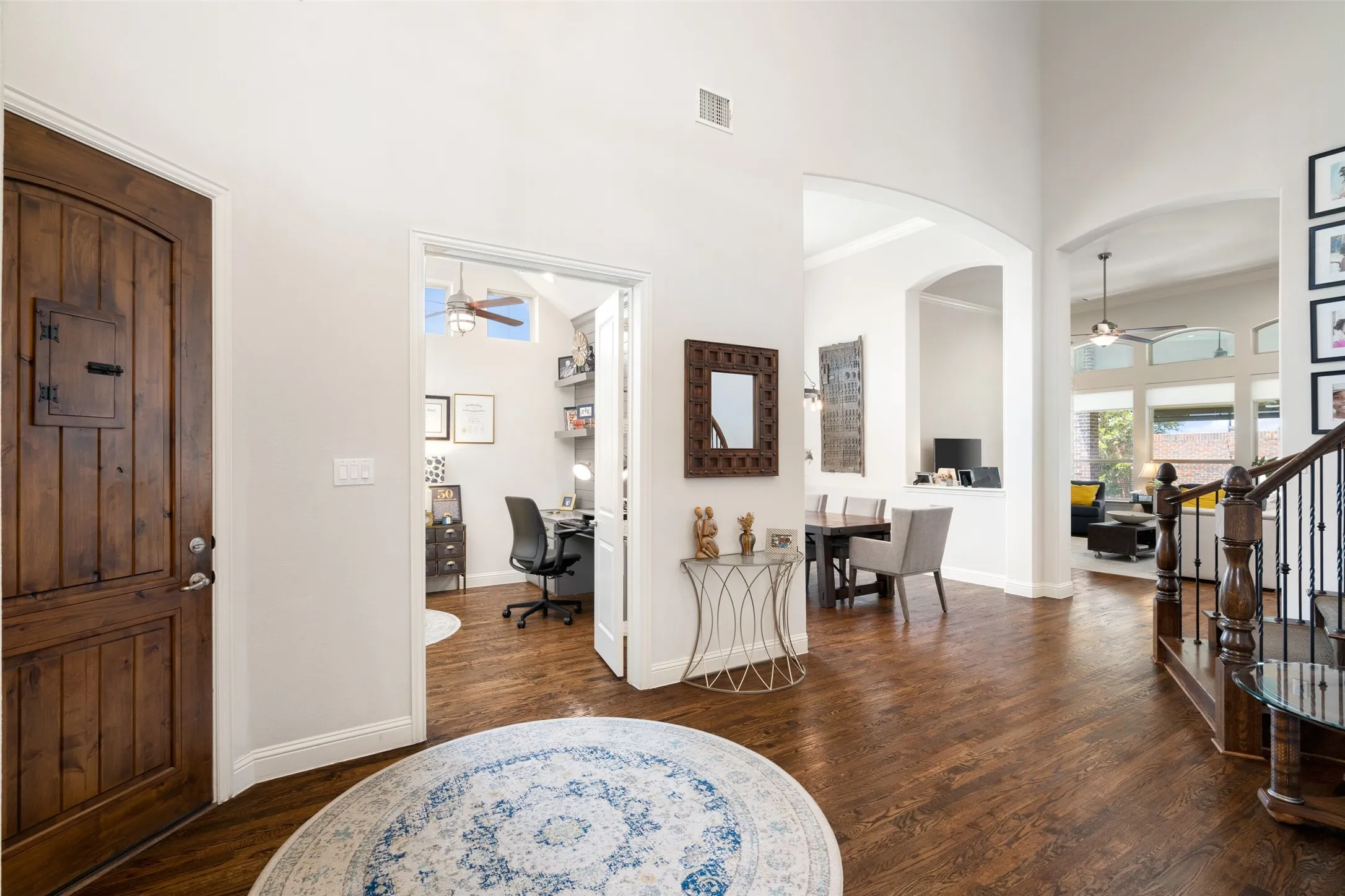 Single Family Residence For Rent in Denton County , 6313 Cobbie Creek Drive, Frisco, Texas 75034, 5 Bedroom, 5 Bathroom, 3 Garage spaces, 4,051 Sqft, built in 2014, mls#21395033, Real Estate Agent in Frisco, Homes For Rent in Denton county, Homes For Rent in Frisco, Realtor in Frisco Texas, Real Estate Brokerage Independent Realty Texas, Luminita Cordes Realtor