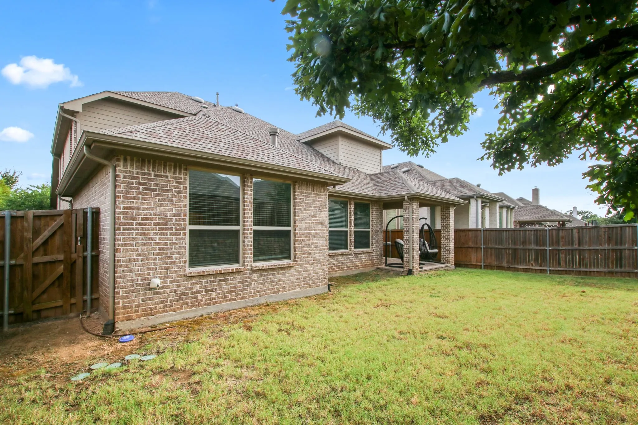 Single Family Residence For Sale in Collin County , 1514 Carnation Street, Celina, Texas 75078, 4 Bedroom, 3 Bathroom, 2 Garage spaces, 3,041 Sqft, built in 2017, mls#21395778, Real Estate Agent in Celina, Homes For Sale in Collin county, Homes For Sale in Celina, Realtor in Celina Texas, Real Estate Brokerage Independent Realty Texas, Luminita Cordes Realtor