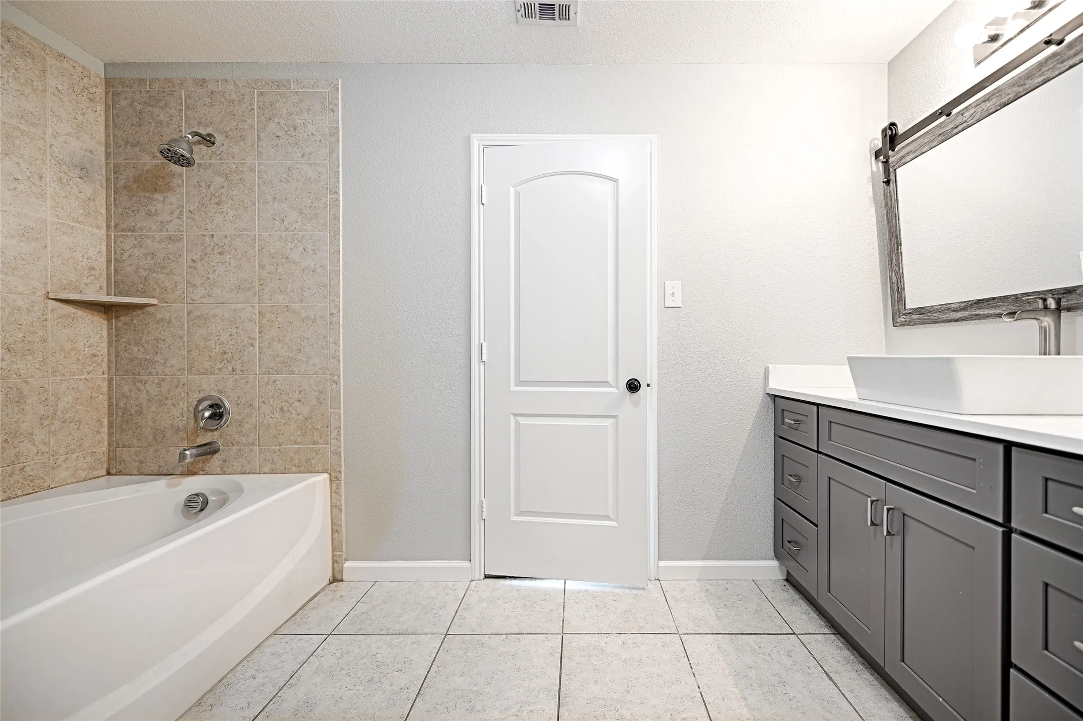 Single Family Residence For Rent in Collin County , 129 Lamont Road, Anna, Texas 75409, 4 Bedroom, 2 Bathroom, 2 Garage spaces, 1,656 Sqft, built in 2018, mls#21395780, Real Estate Agent in Anna, Homes For Rent in Collin county, Homes For Rent in Anna, Realtor in Anna Texas, Real Estate Brokerage Independent Realty Texas, Luminita Cordes Realtor