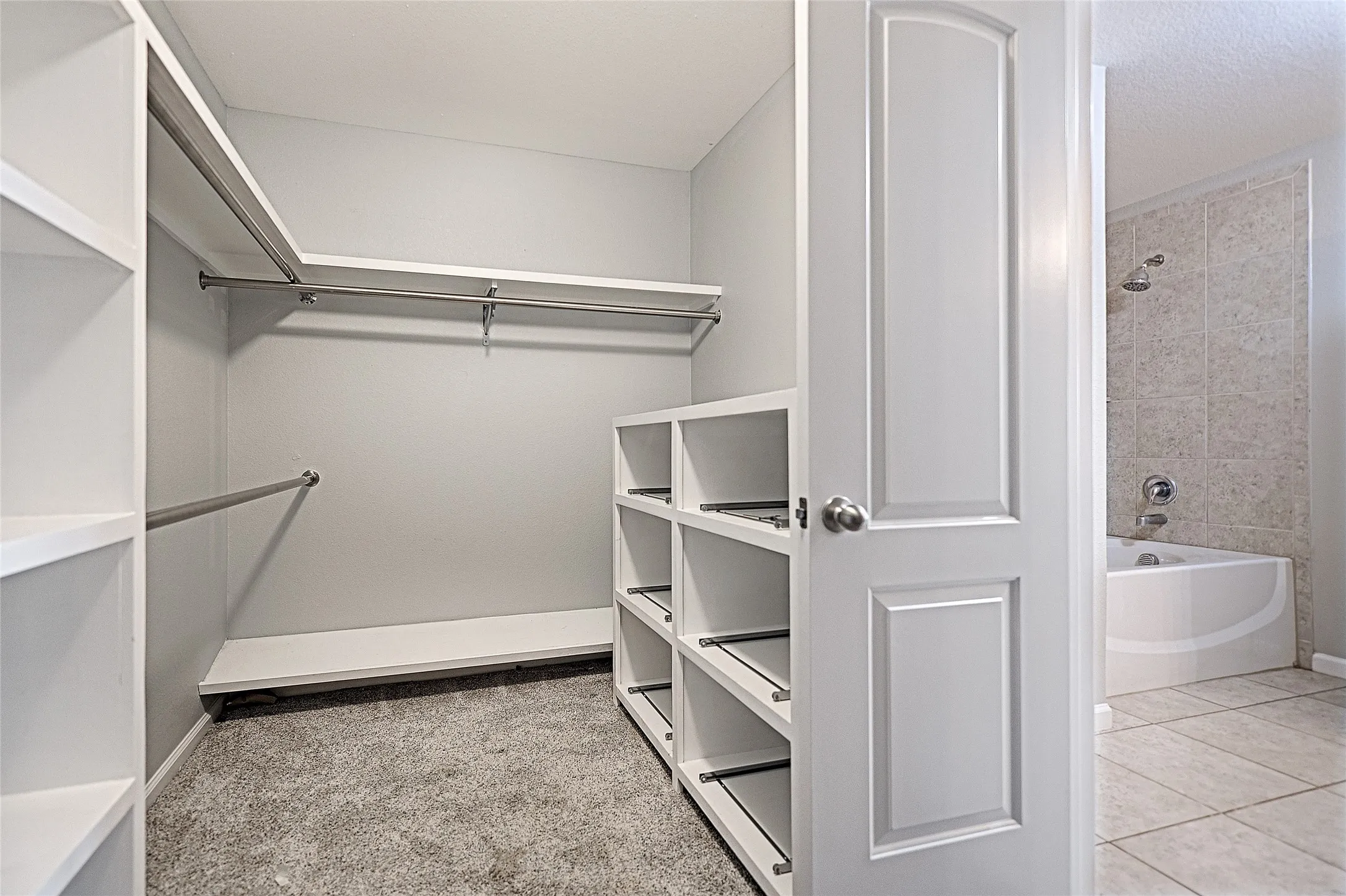 Single Family Residence For Rent in Collin County , 129 Lamont Road, Anna, Texas 75409, 4 Bedroom, 2 Bathroom, 2 Garage spaces, 1,656 Sqft, built in 2018, mls#21395780, Real Estate Agent in Anna, Homes For Rent in Collin county, Homes For Rent in Anna, Realtor in Anna Texas, Real Estate Brokerage Independent Realty Texas, Luminita Cordes Realtor