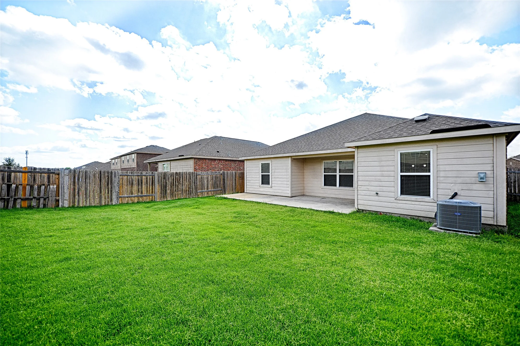 Single Family Residence For Rent in Collin County , 129 Lamont Road, Anna, Texas 75409, 4 Bedroom, 2 Bathroom, 2 Garage spaces, 1,656 Sqft, built in 2018, mls#21395780, Real Estate Agent in Anna, Homes For Rent in Collin county, Homes For Rent in Anna, Realtor in Anna Texas, Real Estate Brokerage Independent Realty Texas, Luminita Cordes Realtor