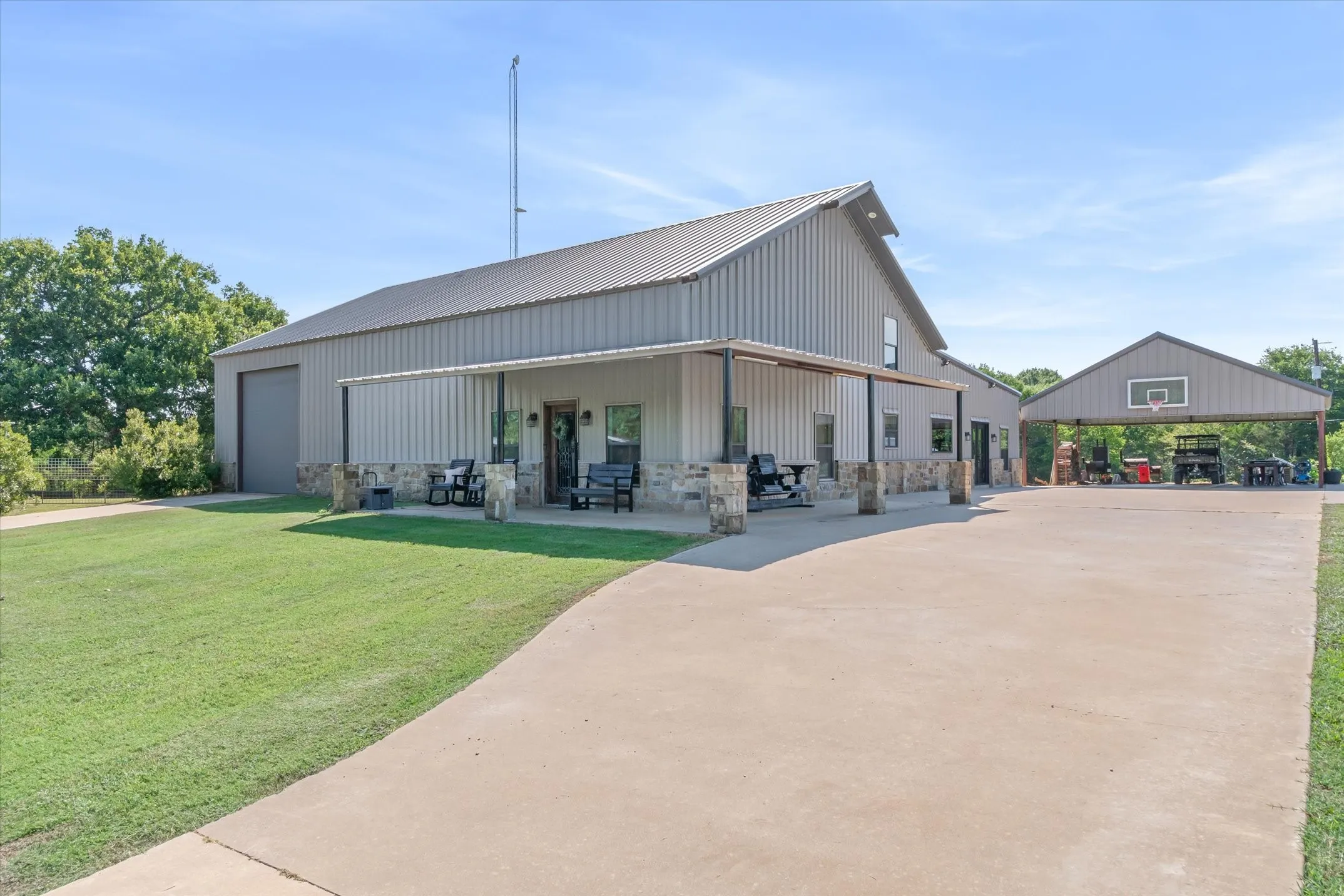 This property has everything on your checklist and done well