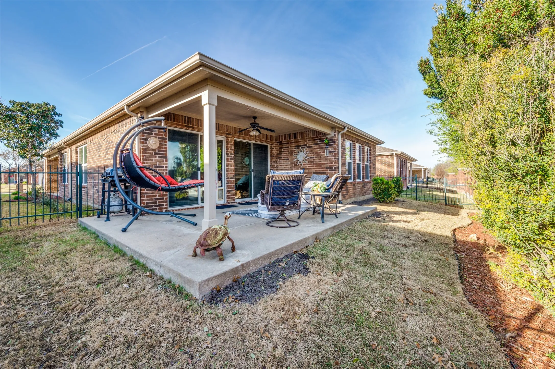 Single Family Residence For Sale in Denton County , 1216 Troon Drive, Frisco, Texas 75036, 2 Bedroom, 2 Bathroom, 2 Garage spaces, 1,467 Sqft, built in 2010, mls#21393651, Real Estate Agent in Frisco, Homes For Sale in Denton county, Homes For Sale in Frisco, Realtor in Frisco Texas, Real Estate Brokerage Independent Realty Texas, Luminita Cordes Realtor