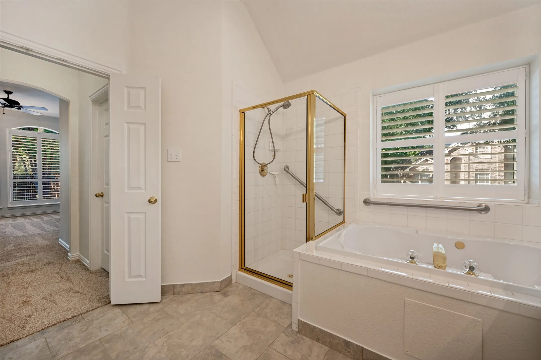 Single Family Residence For Sale in Collin County , 2512 Pheasant Run Drive, Mc Kinney, Texas 75072, 3 Bedroom, 2 Bathroom, 2 Garage spaces, 2,370 Sqft, built in 1997, mls#21393427, Real Estate Agent in Mc Kinney, Homes For Sale in Collin county, Homes For Sale in Mc Kinney, Realtor in Mc Kinney Texas, Real Estate Brokerage Independent Realty Texas, Luminita Cordes Realtor