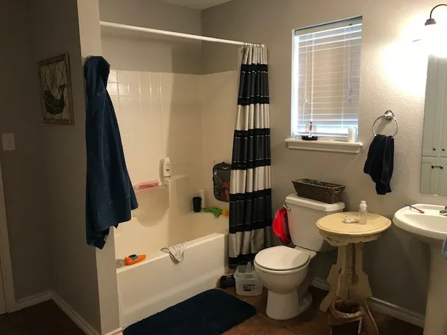 Single Family Residence For Rent in Taylor County , 1202 Lewis And Clark Trail, Abilene, Texas 79602, 3 Bedroom, 2 Bathroom, 2 Garage spaces, 1,496 Sqft, built in 2007, mls#21395792, Real Estate Agent in Abilene, Homes For Rent in Taylor county, Homes For Rent in Abilene, Realtor in Abilene Texas, Real Estate Brokerage Independent Realty Texas, Luminita Cordes Realtor