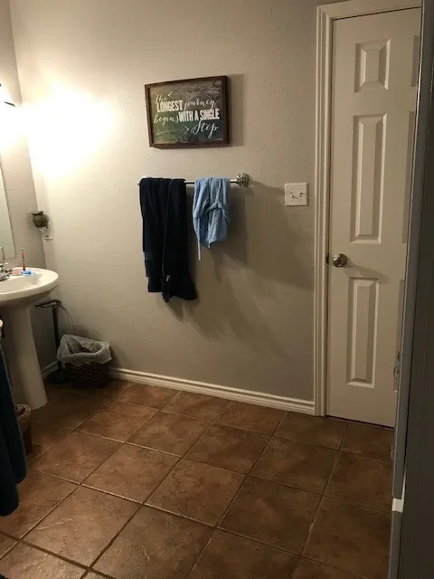 Single Family Residence For Rent in Taylor County , 1202 Lewis And Clark Trail, Abilene, Texas 79602, 3 Bedroom, 2 Bathroom, 2 Garage spaces, 1,496 Sqft, built in 2007, mls#21395792, Real Estate Agent in Abilene, Homes For Rent in Taylor county, Homes For Rent in Abilene, Realtor in Abilene Texas, Real Estate Brokerage Independent Realty Texas, Luminita Cordes Realtor