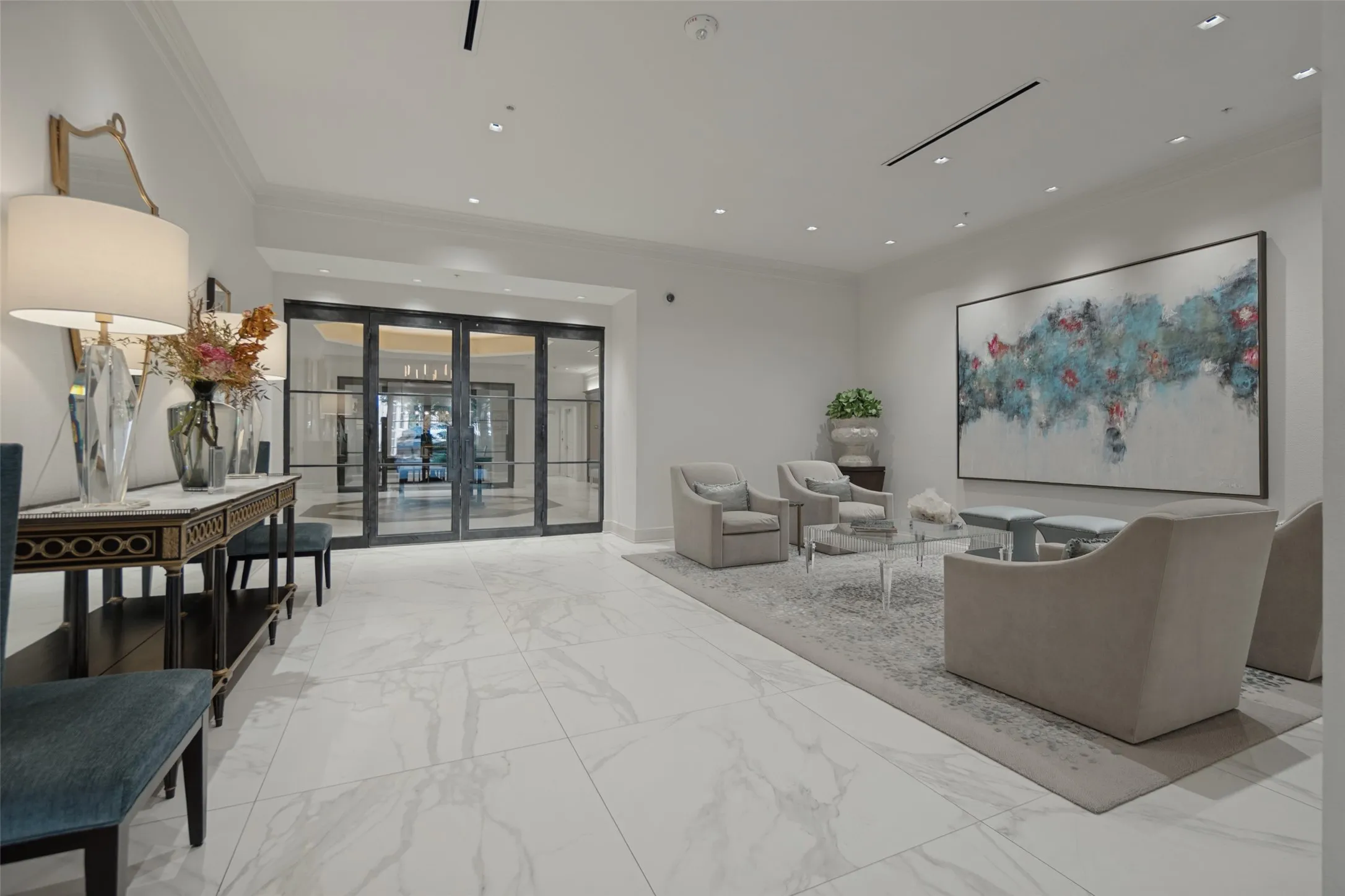 Condominium For Sale in Dallas County , 4240 Prescott Avenue 6B, Dallas, Texas 75219, 2 Bedroom, 3 Bathroom, 2 Garage spaces, 2,293 Sqft, built in 2004, mls#21394041, Real Estate Agent in Dallas, Homes For Sale in Dallas county, Homes For Sale in Dallas, Realtor in Dallas Texas, Real Estate Brokerage Independent Realty Texas, Luminita Cordes Realtor