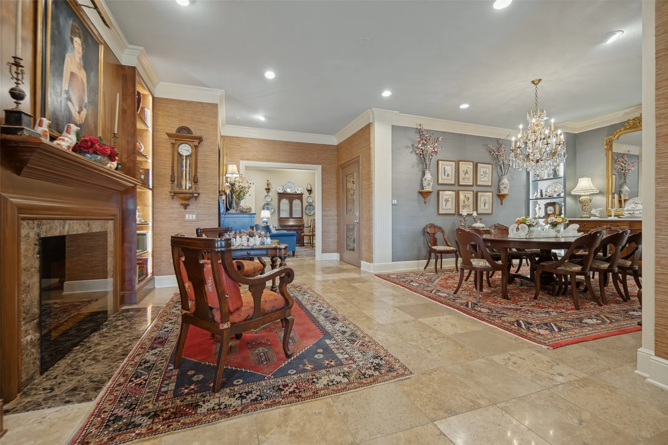 Condominium For Sale in Dallas County , 4240 Prescott Avenue 6B, Dallas, Texas 75219, 2 Bedroom, 3 Bathroom, 2 Garage spaces, 2,293 Sqft, built in 2004, mls#21394041, Real Estate Agent in Dallas, Homes For Sale in Dallas county, Homes For Sale in Dallas, Realtor in Dallas Texas, Real Estate Brokerage Independent Realty Texas, Luminita Cordes Realtor
