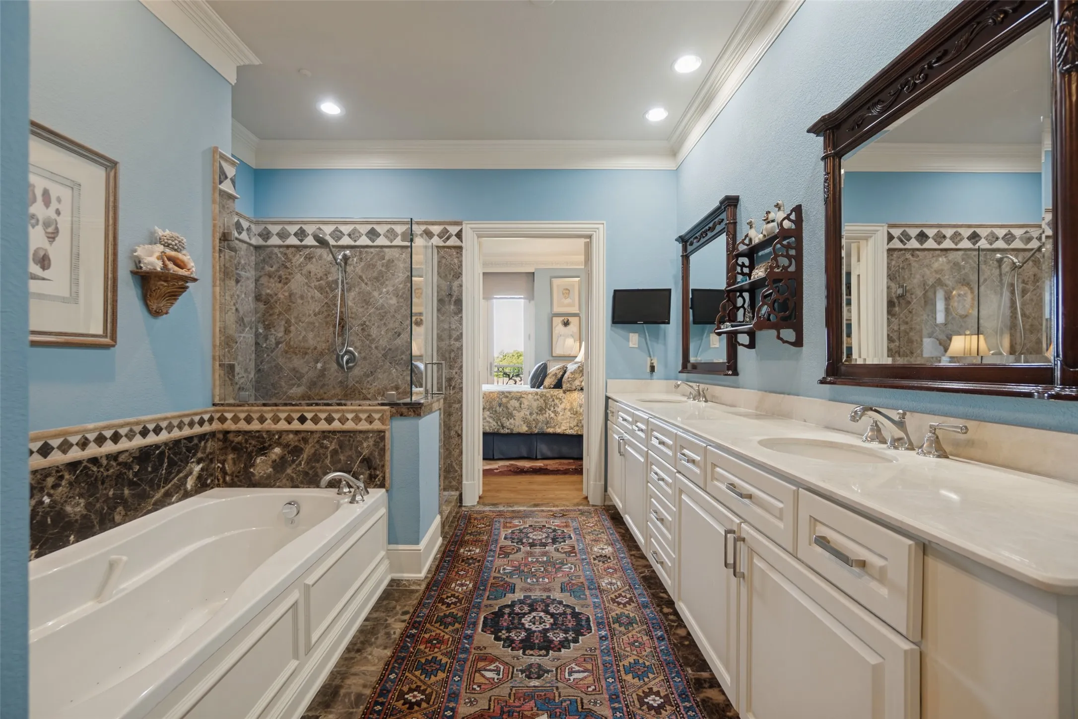 Condominium For Sale in Dallas County , 4240 Prescott Avenue 6B, Dallas, Texas 75219, 2 Bedroom, 3 Bathroom, 2 Garage spaces, 2,293 Sqft, built in 2004, mls#21394041, Real Estate Agent in Dallas, Homes For Sale in Dallas county, Homes For Sale in Dallas, Realtor in Dallas Texas, Real Estate Brokerage Independent Realty Texas, Luminita Cordes Realtor