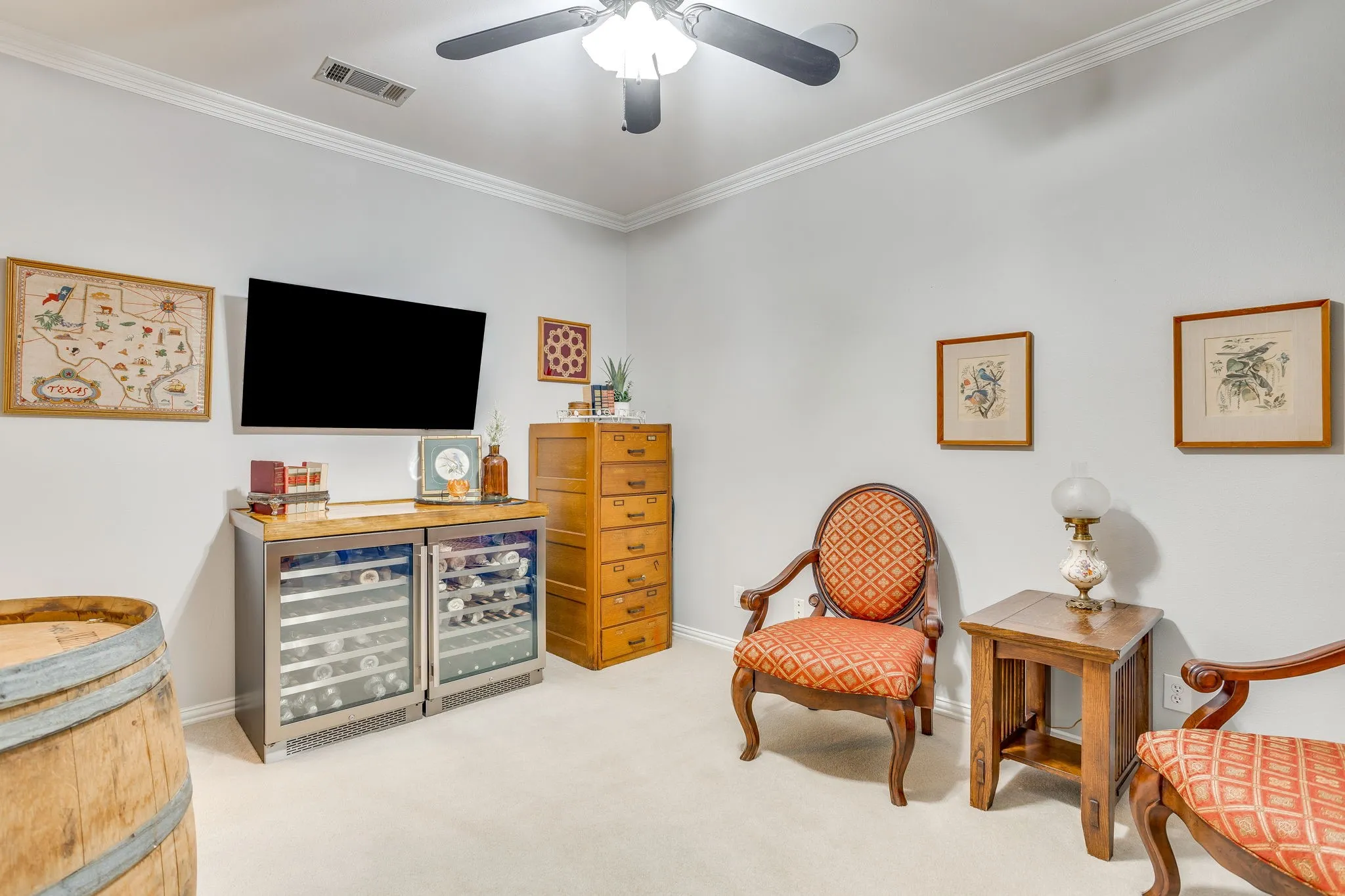 Single Family Residence For Sale in Johnson County , 427 Shenandoah Drive, Burleson, Texas 76028, 4 Bedroom, 3 Bathroom, 2 Garage spaces, 2,550 Sqft, built in 2001, mls#21392957, Real Estate Agent in Burleson, Homes For Sale in Johnson county, Homes For Sale in Burleson, Realtor in Burleson Texas, Real Estate Brokerage Independent Realty Texas, Luminita Cordes Realtor
