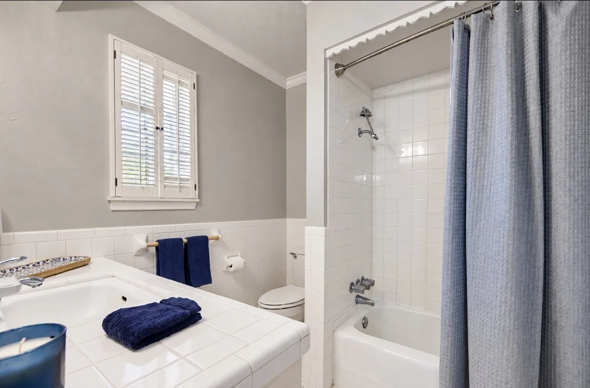 Single Family Residence For Sale in Dallas County , 10425 Church Road, Dallas, Texas 75238, 3 Bedroom, 2 Bathroom, 2 Garage spaces, 1,724 Sqft, built in 1964, mls#21395799, Real Estate Agent in Dallas, Homes For Sale in Dallas county, Homes For Sale in Dallas, Realtor in Dallas Texas, Real Estate Brokerage Independent Realty Texas, Luminita Cordes Realtor