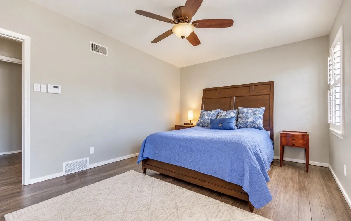 Single Family Residence For Sale in Dallas County , 10425 Church Road, Dallas, Texas 75238, 3 Bedroom, 2 Bathroom, 2 Garage spaces, 1,724 Sqft, built in 1964, mls#21395799, Real Estate Agent in Dallas, Homes For Sale in Dallas county, Homes For Sale in Dallas, Realtor in Dallas Texas, Real Estate Brokerage Independent Realty Texas, Luminita Cordes Realtor