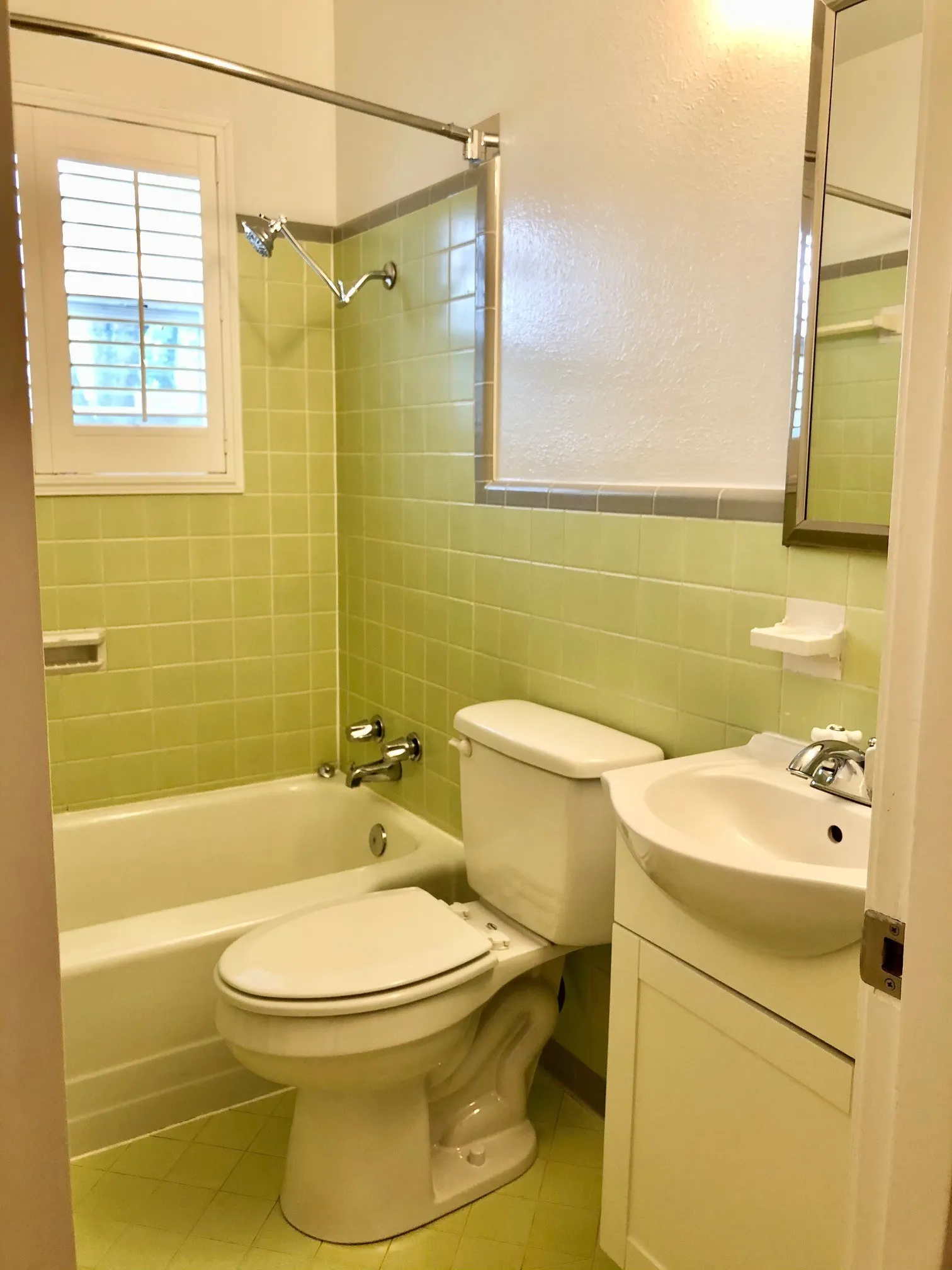 Single Family Residence For Sale in Dallas County , 3719 Manana Drive, Dallas, Texas 75220, 2 Bedroom, 1 Bathroom, 1 Garage spaces, 875 Sqft, built in 1950, mls#21394824, Real Estate Agent in Dallas, Homes For Sale in Dallas county, Homes For Sale in Dallas, Realtor in Dallas Texas, Real Estate Brokerage Independent Realty Texas, Luminita Cordes Realtor