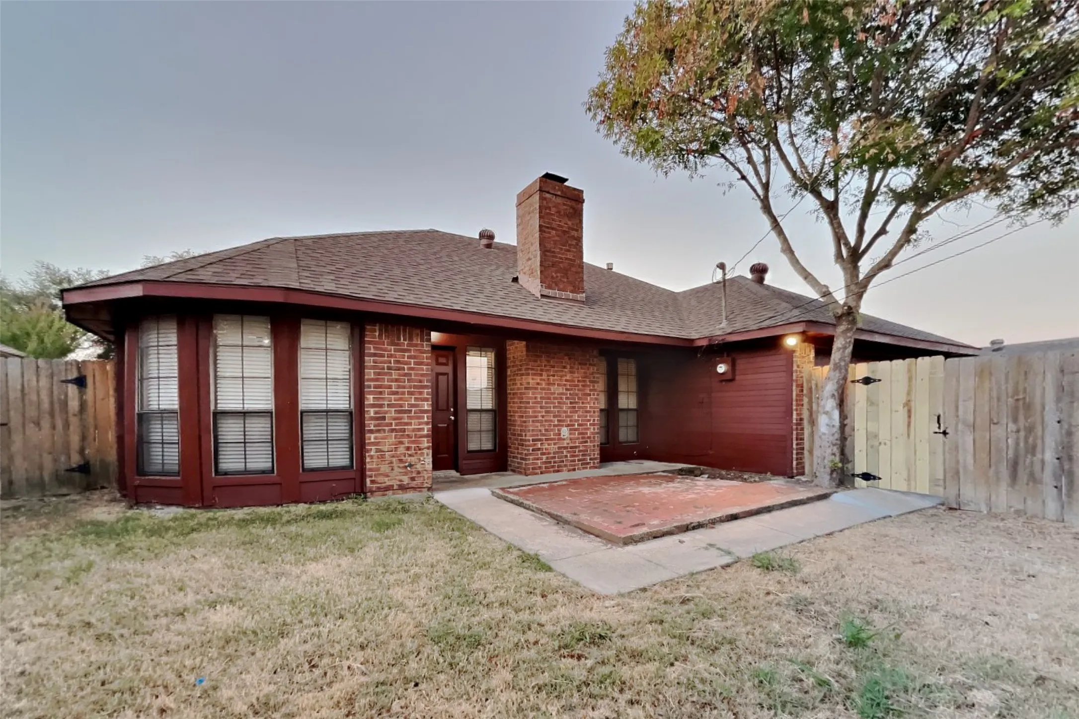 Single Family Residence For Rent in Collin County , 624 Stoneybrook Drive, Wylie, Texas 75098, 3 Bedroom, 2 Bathroom, 2 Garage spaces, 1,435 Sqft, built in 1984, mls#21395802, Real Estate Agent in Wylie, Homes For Rent in Collin county, Homes For Rent in Wylie, Realtor in Wylie Texas, Real Estate Brokerage Independent Realty Texas, Luminita Cordes Realtor
