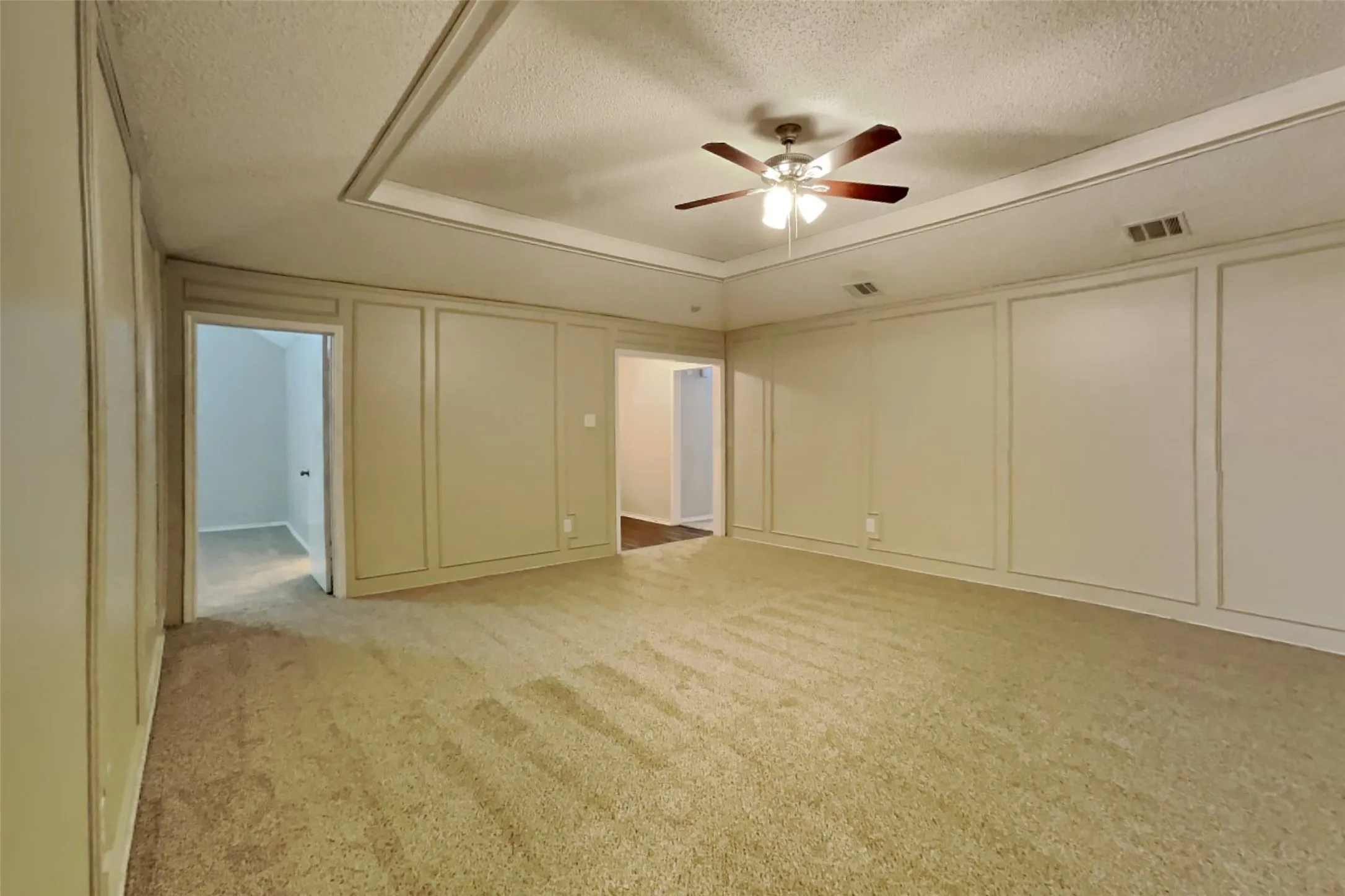 Single Family Residence For Rent in Collin County , 624 Stoneybrook Drive, Wylie, Texas 75098, 3 Bedroom, 2 Bathroom, 2 Garage spaces, 1,435 Sqft, built in 1984, mls#21395802, Real Estate Agent in Wylie, Homes For Rent in Collin county, Homes For Rent in Wylie, Realtor in Wylie Texas, Real Estate Brokerage Independent Realty Texas, Luminita Cordes Realtor